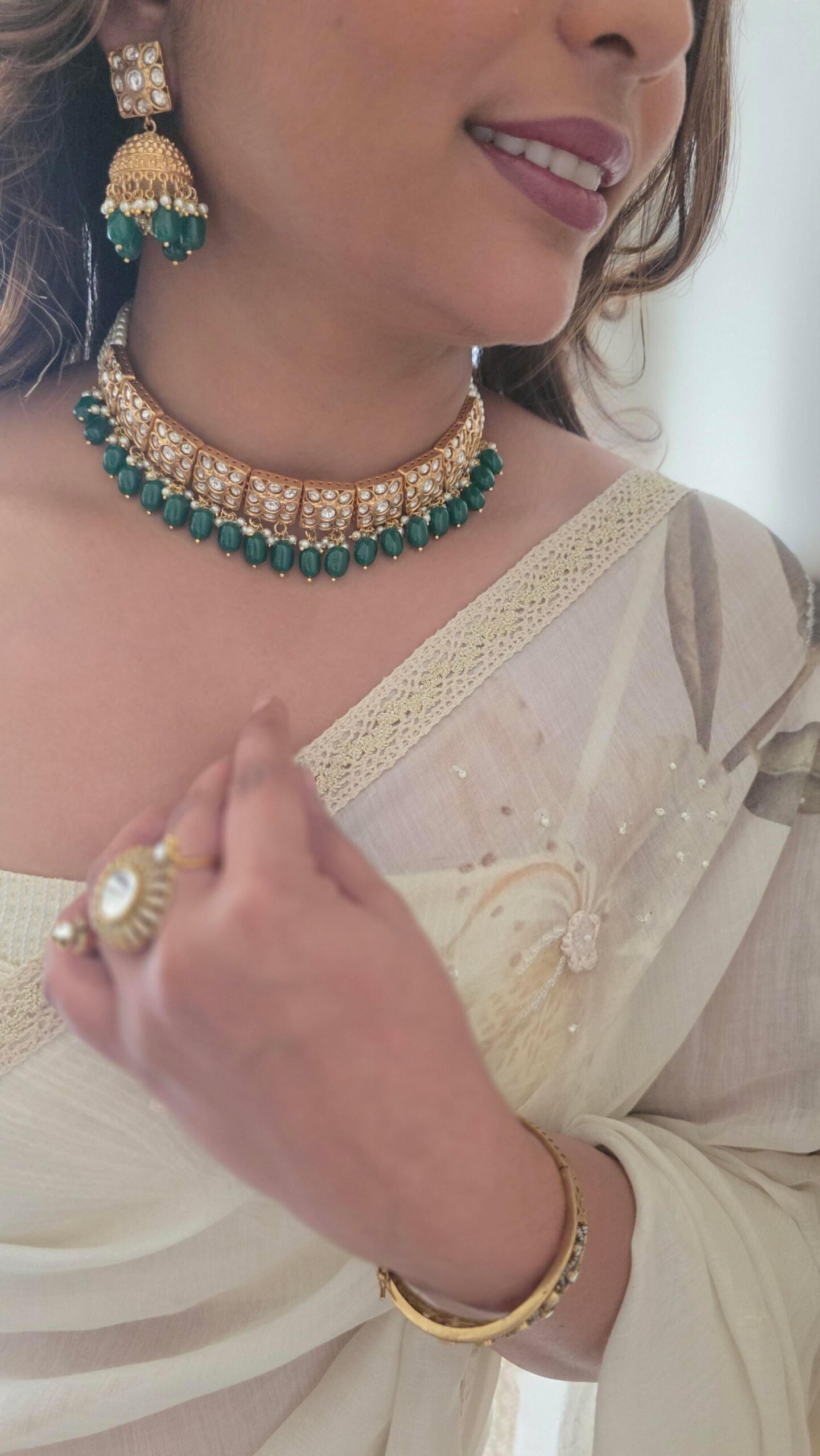 Amira pearl and polki choker Thumbnail