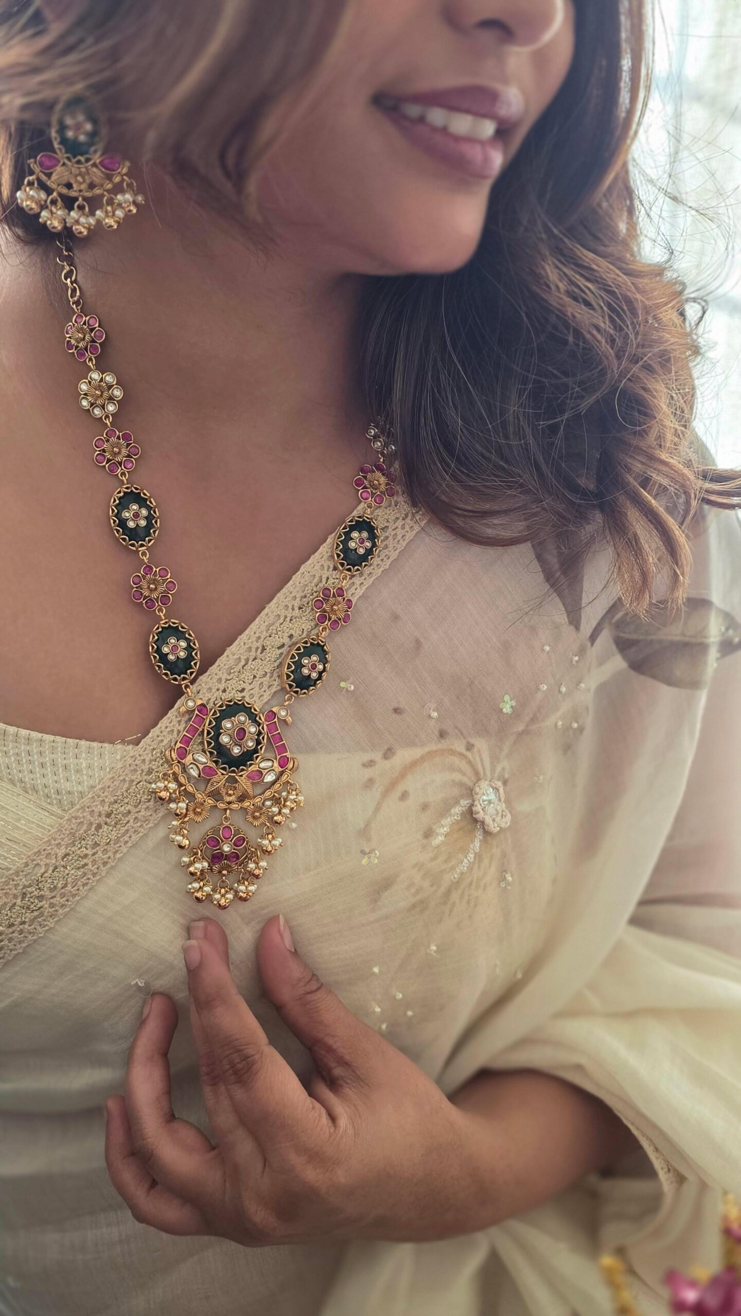 Surana handcrafted long necklace Thumbnail