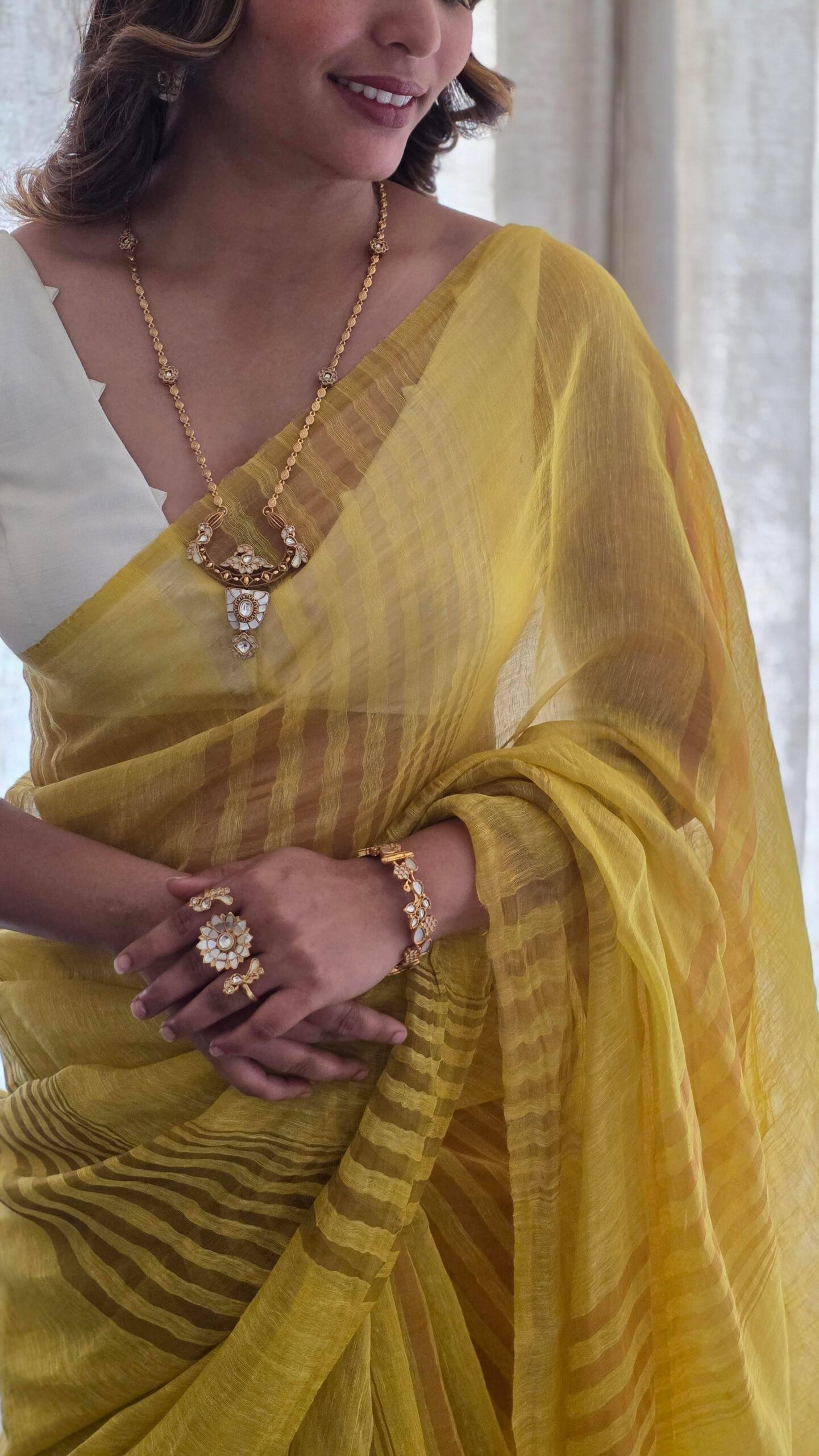 Nirya handcrafted long necklace Thumbnail