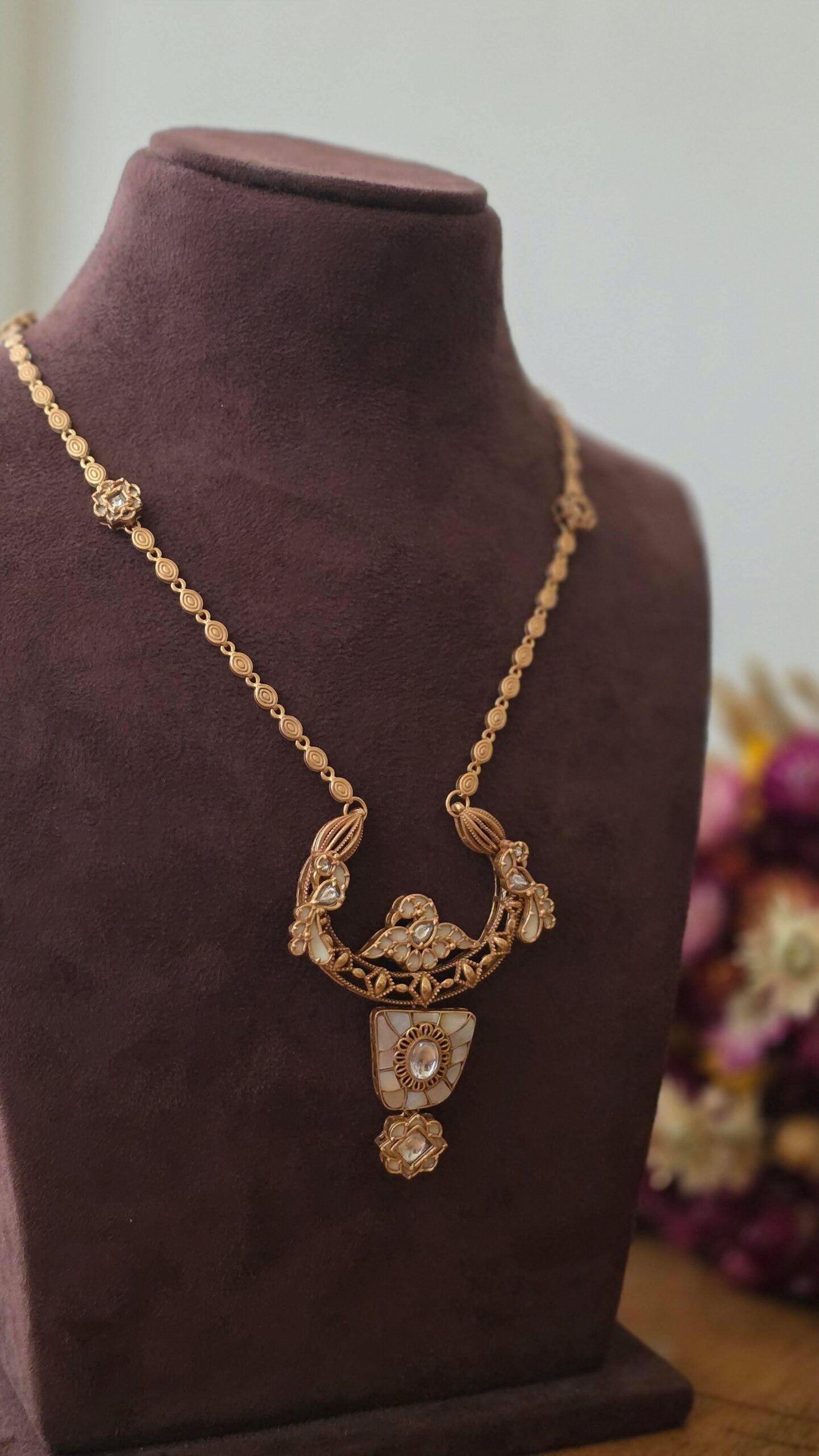 Nirya handcrafted long necklace Thumbnail