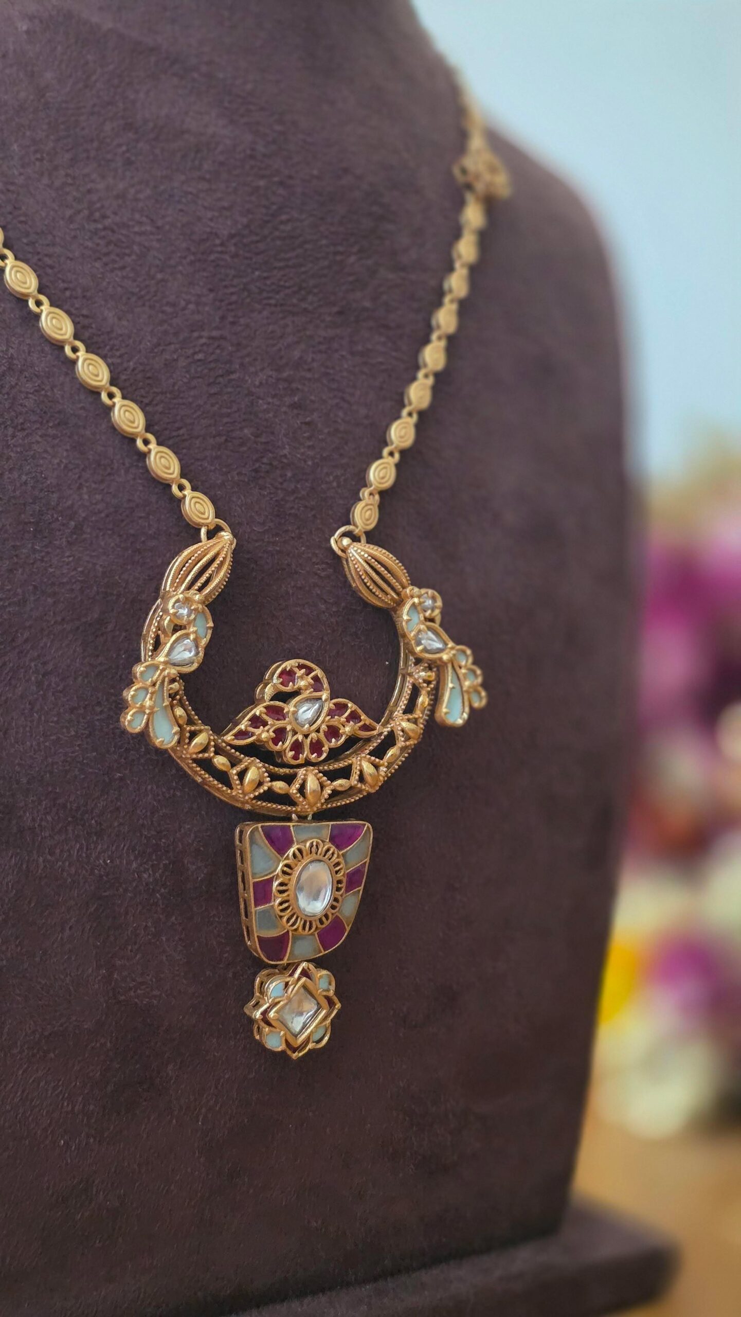 Nirya handcrafted long necklace Thumbnail