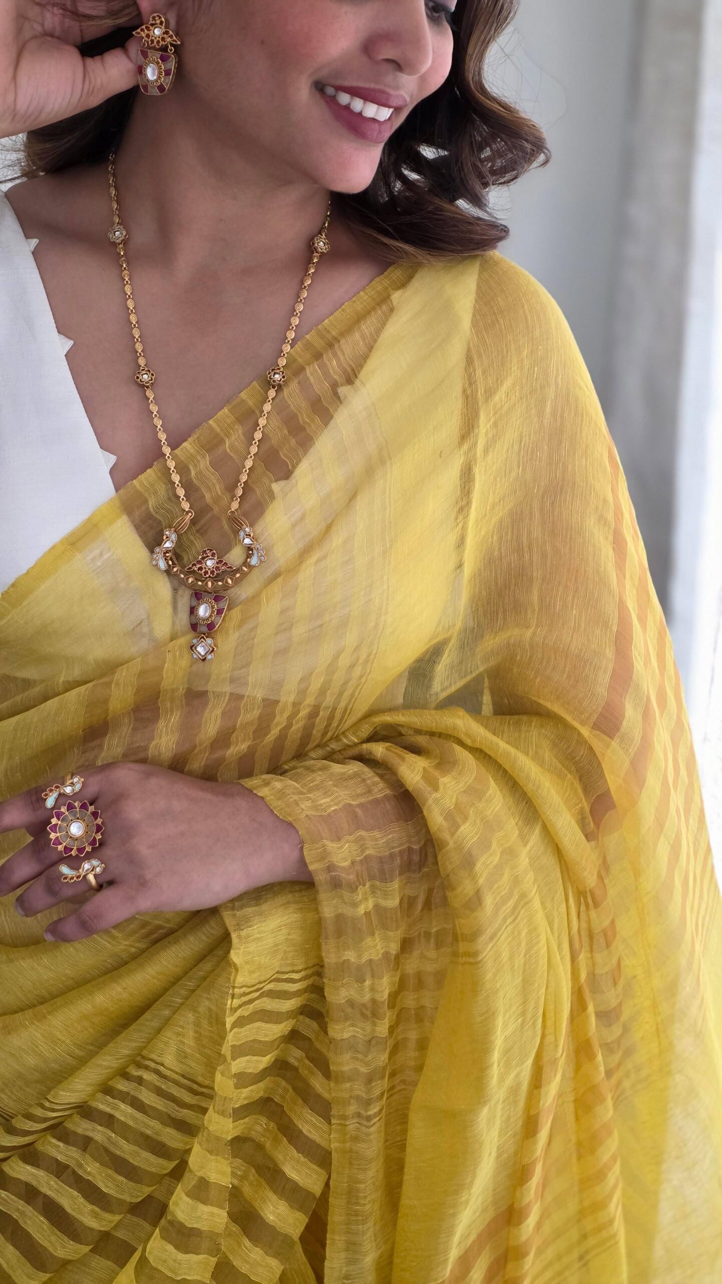 Nirya handcrafted long necklace Thumbnail