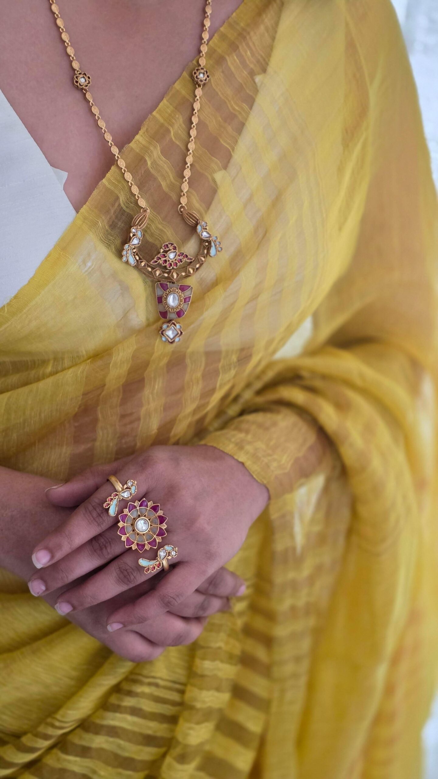 Nirya handcrafted long necklace Thumbnail