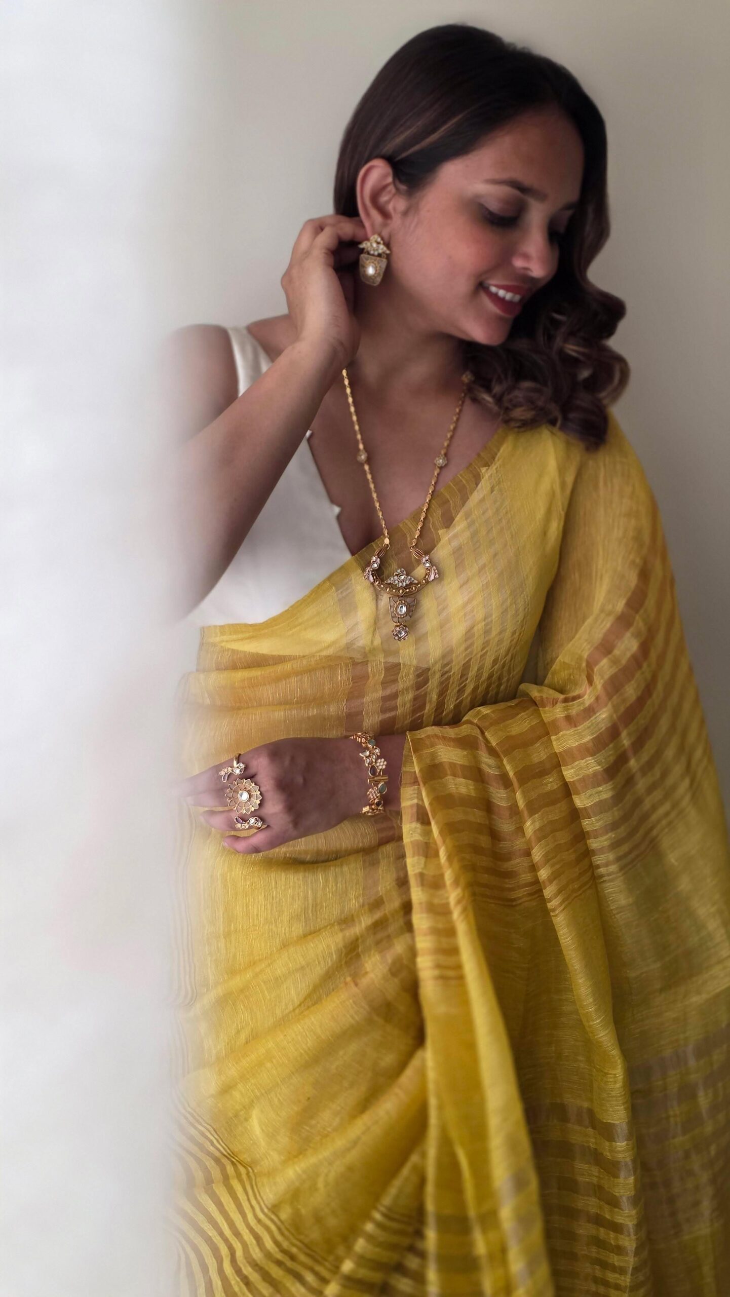 Nirya handcrafted long necklace Thumbnail