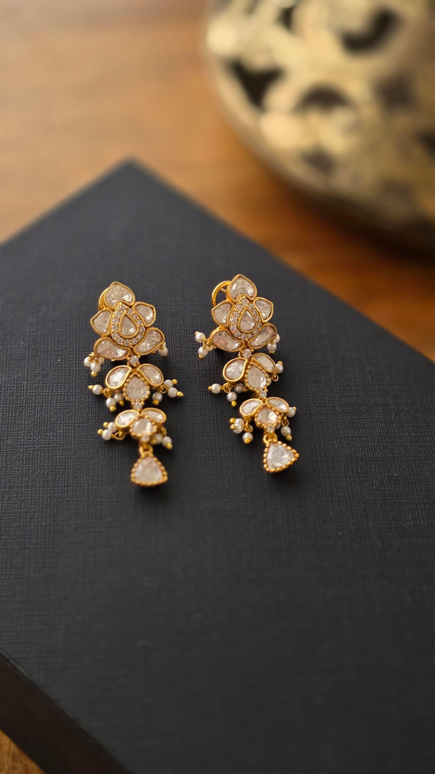 Maya polki and pearl earrings Thumbnail