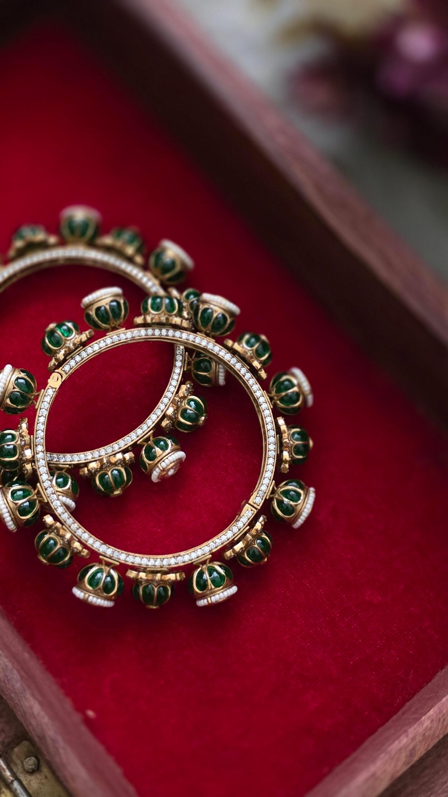 Oviya openable meenakari bangles Thumbnail