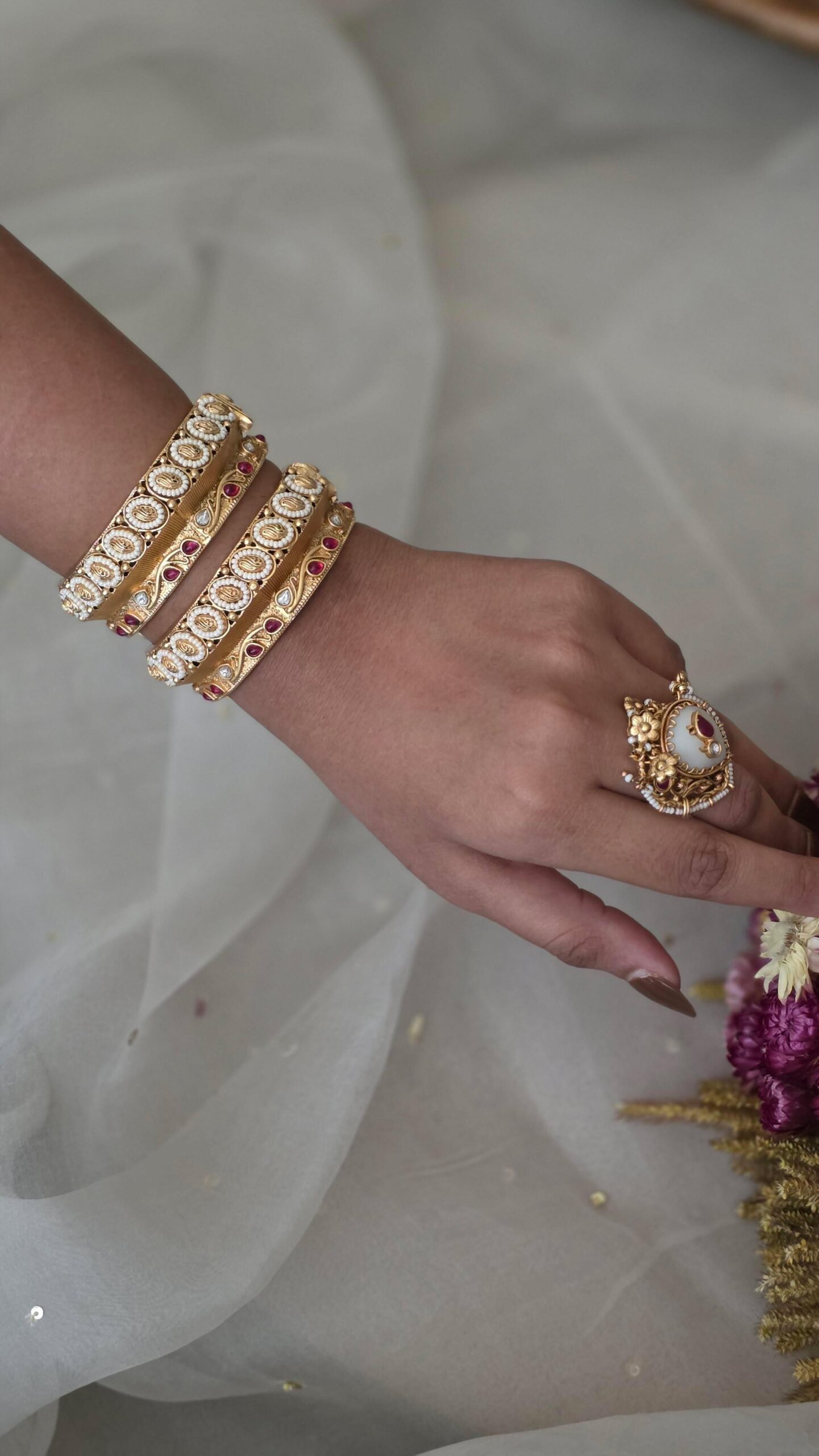Ayla openable handcrafted bangles Thumbnail