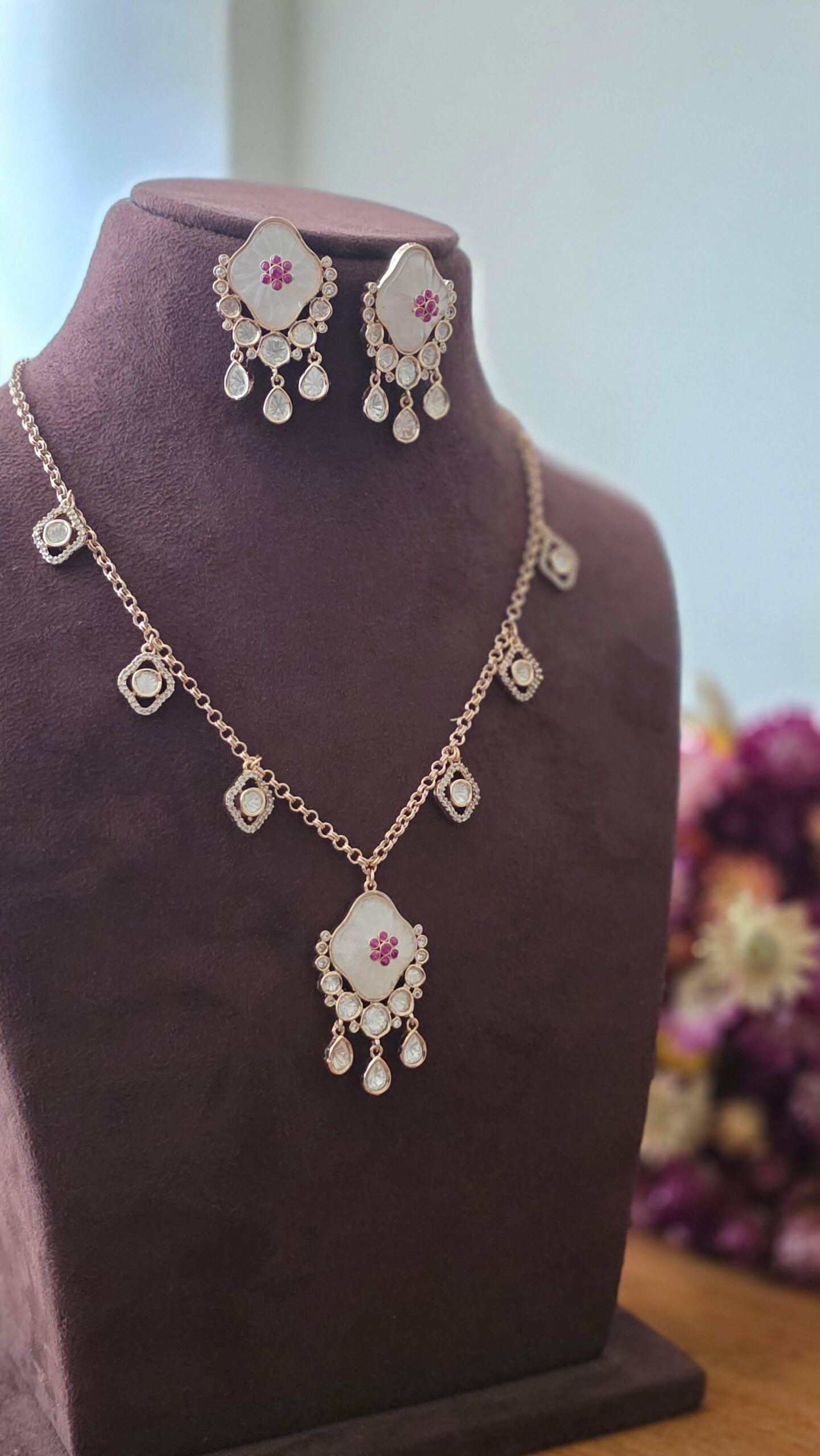 Niti Delicate Necklace Thumbnail