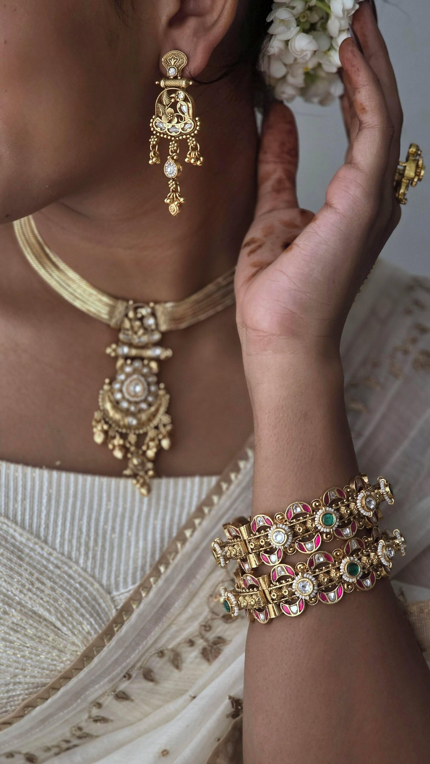 Ruhani handcrafted necklace Thumbnail