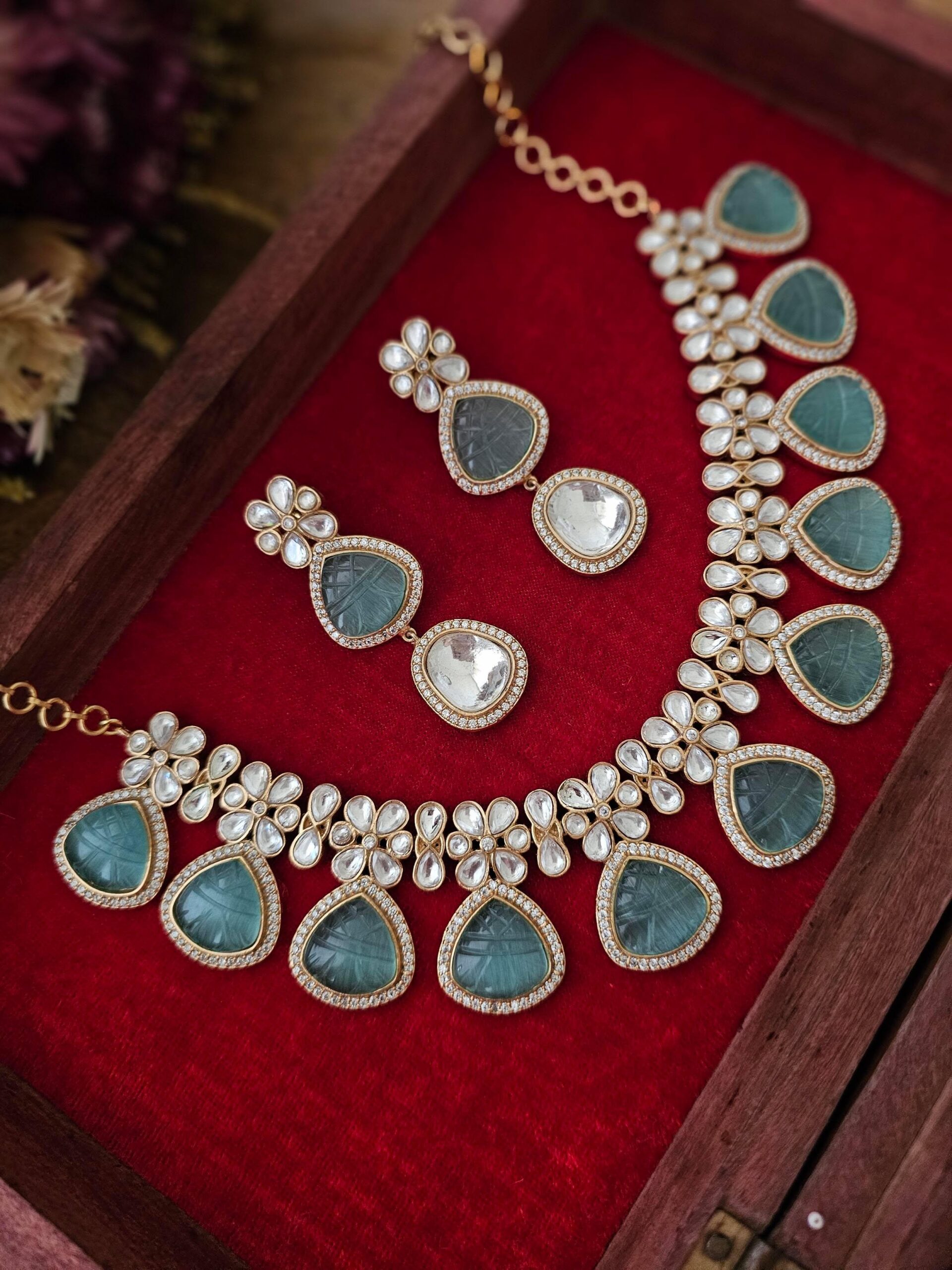 Solene polki necklace Thumbnail