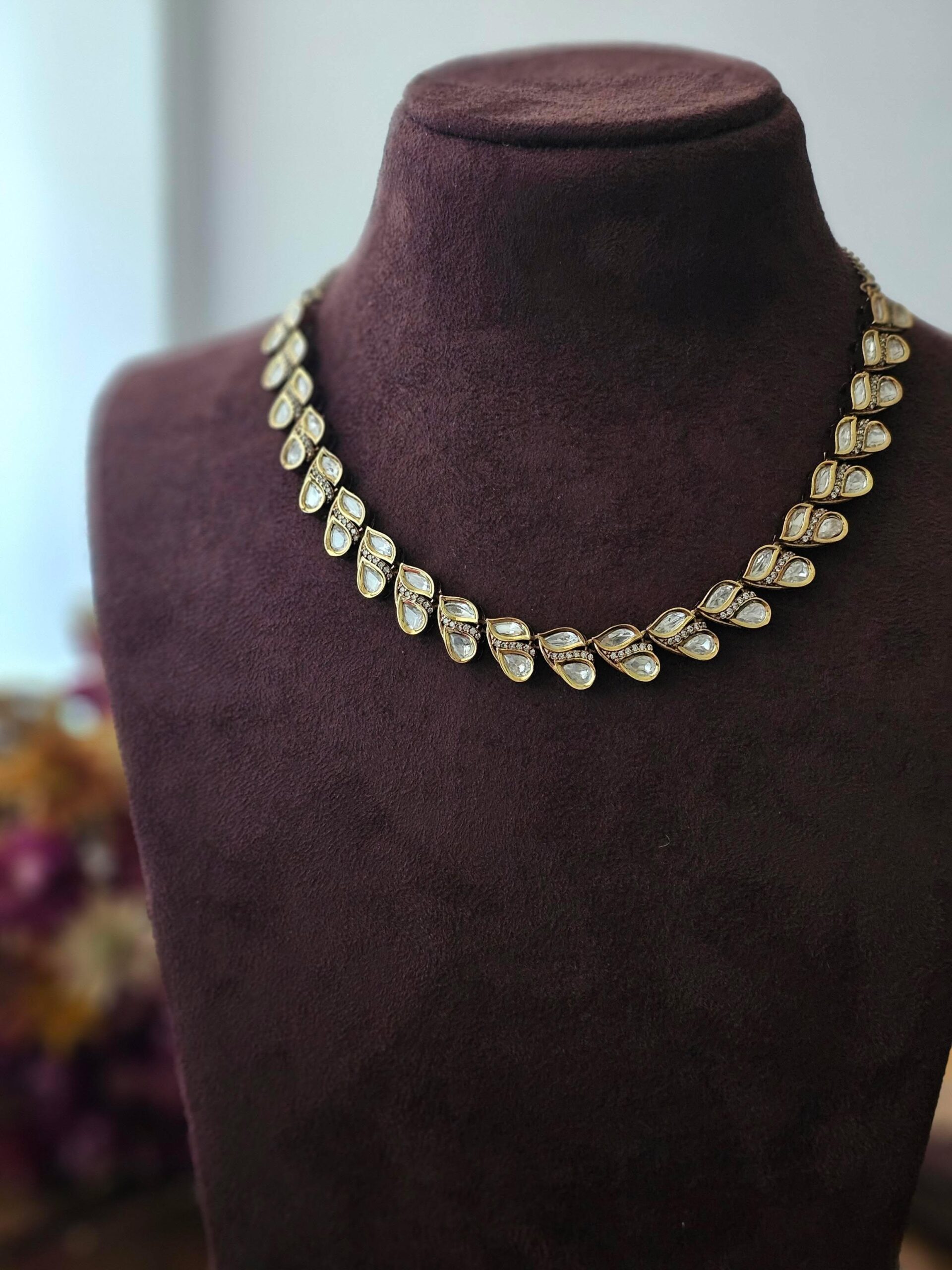 Avira Polki necklace with Earrings Thumbnail