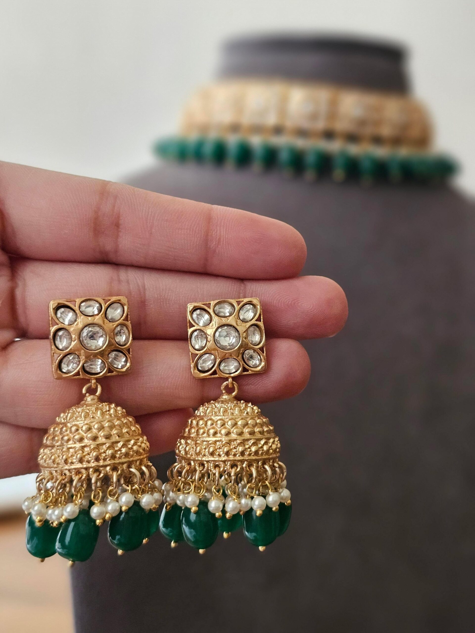 Afsa pearl and polki choker Thumbnail