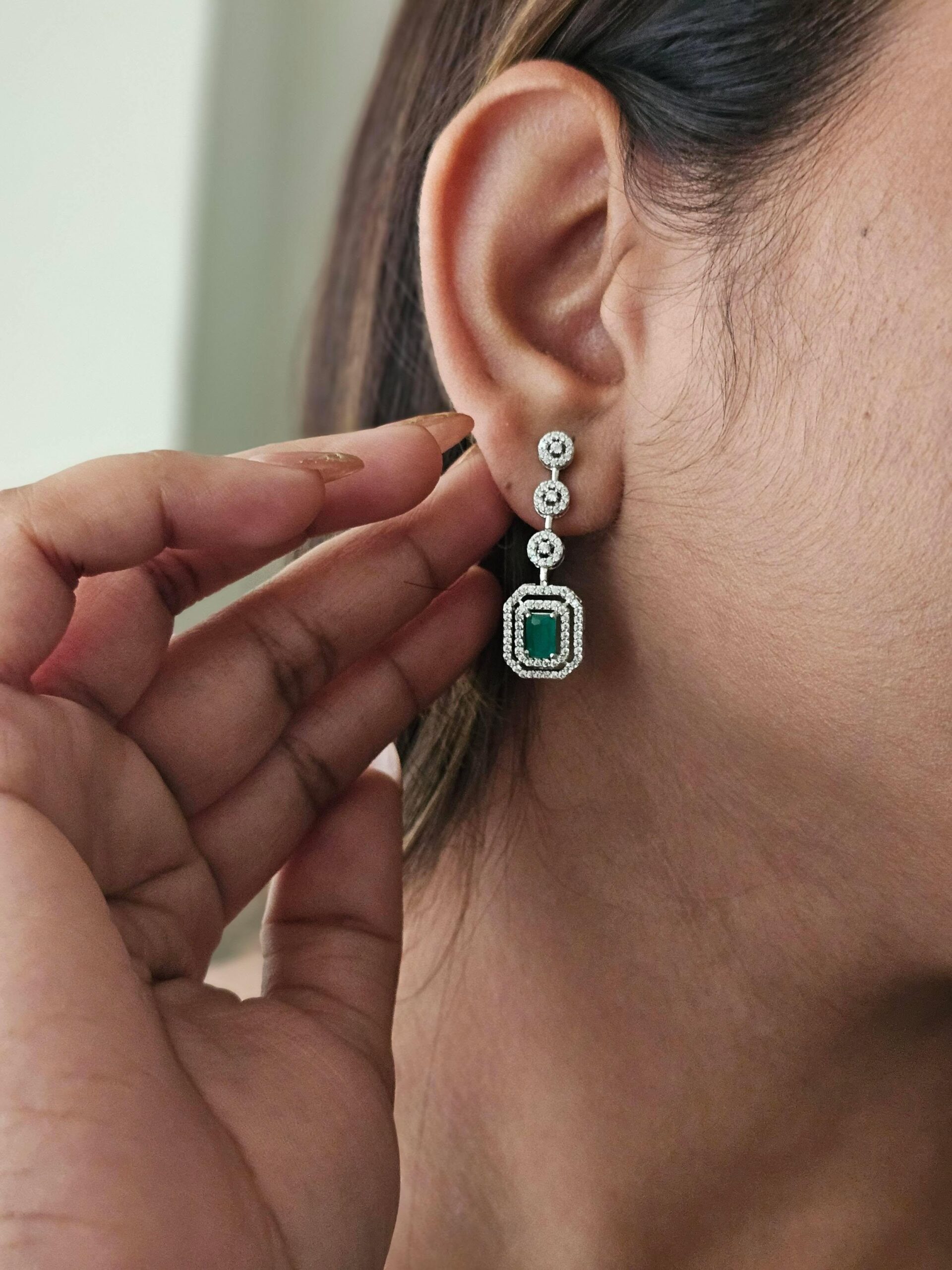 Lynn statement long necklace Thumbnail