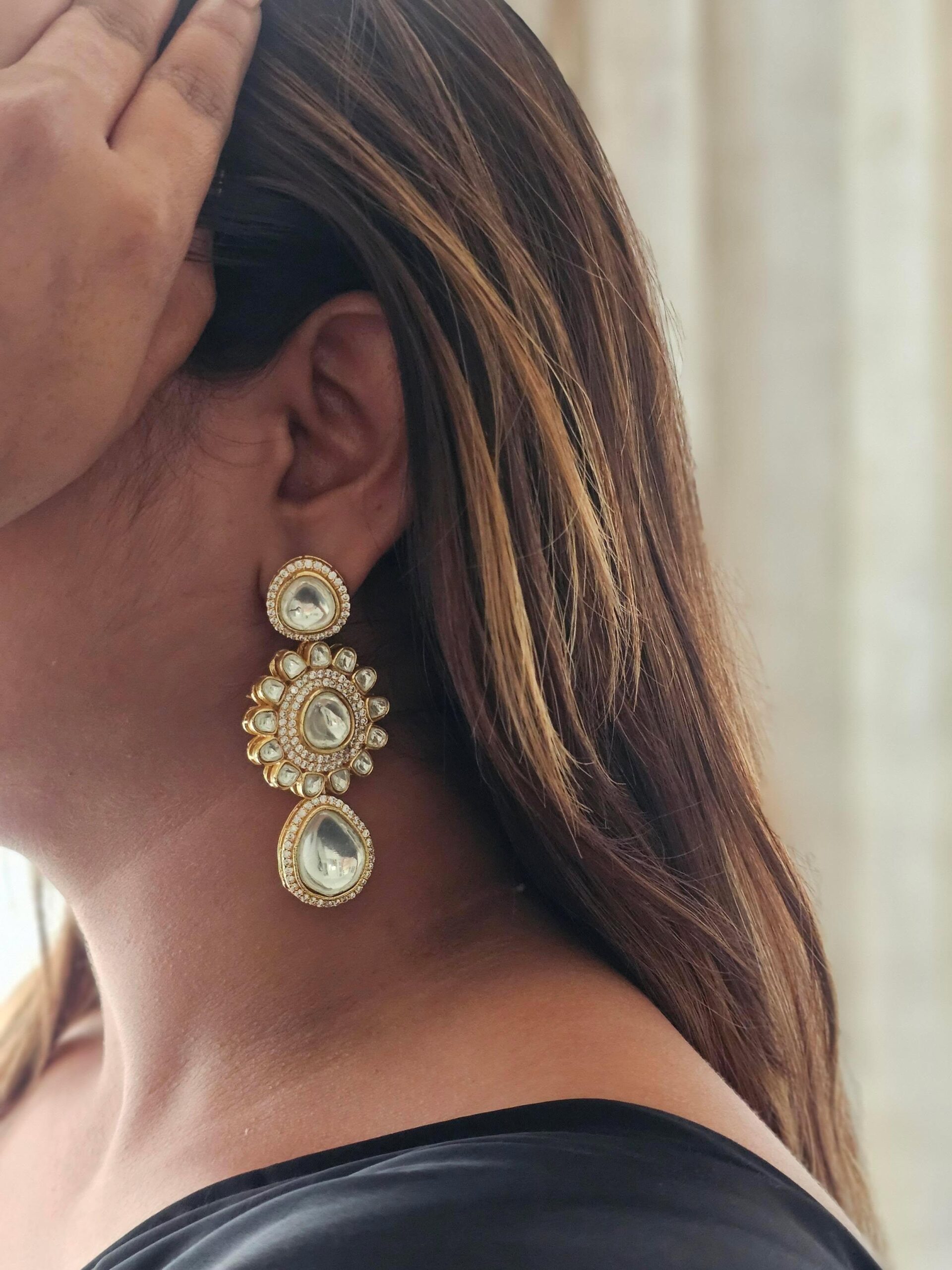 Julie Polki Earring Thumbnail