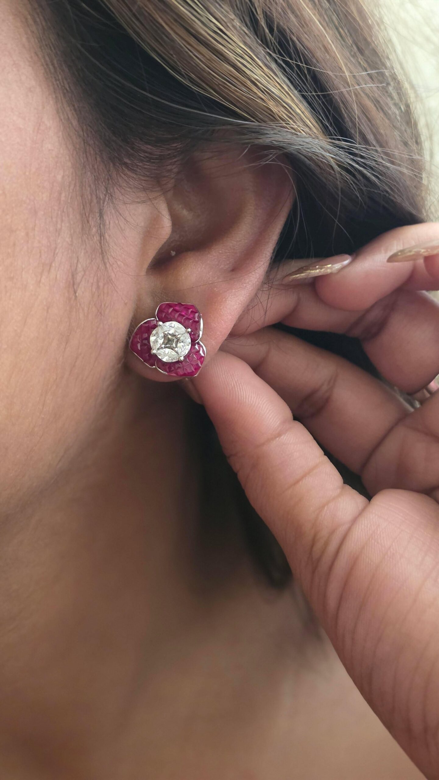 Rory earrings Thumbnail