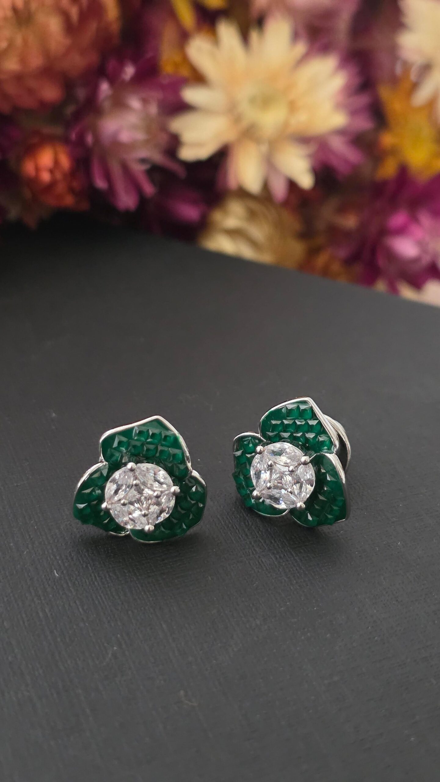 Rory earrings Thumbnail