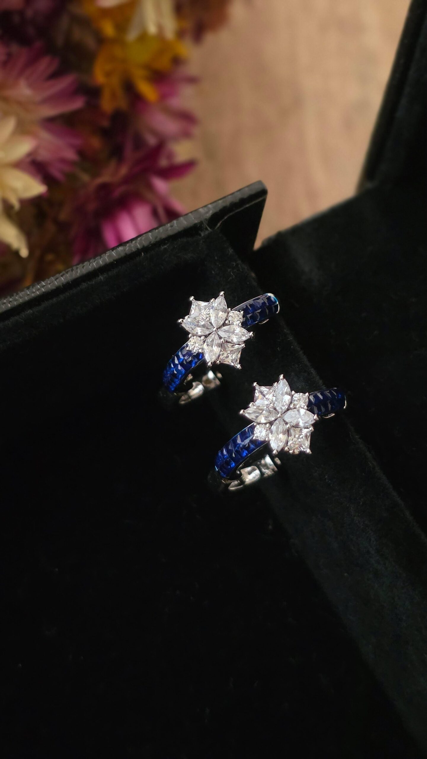 Sadie earrings Thumbnail