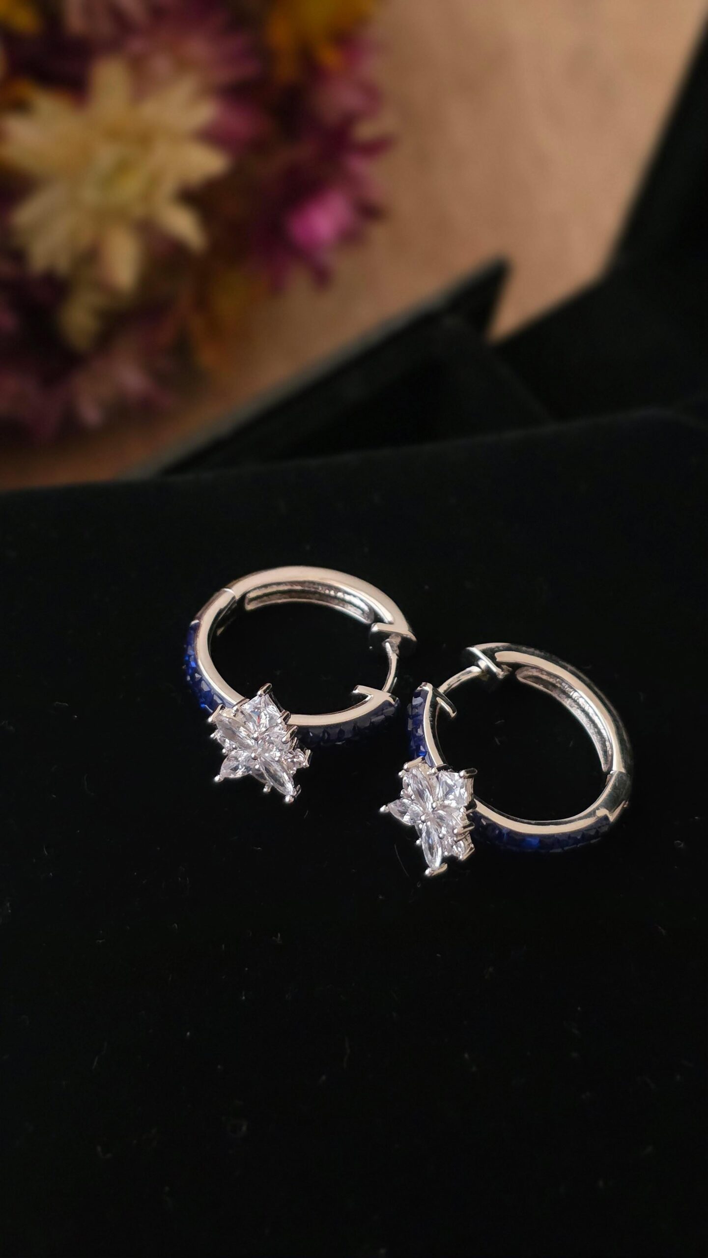 Sadie earrings Thumbnail