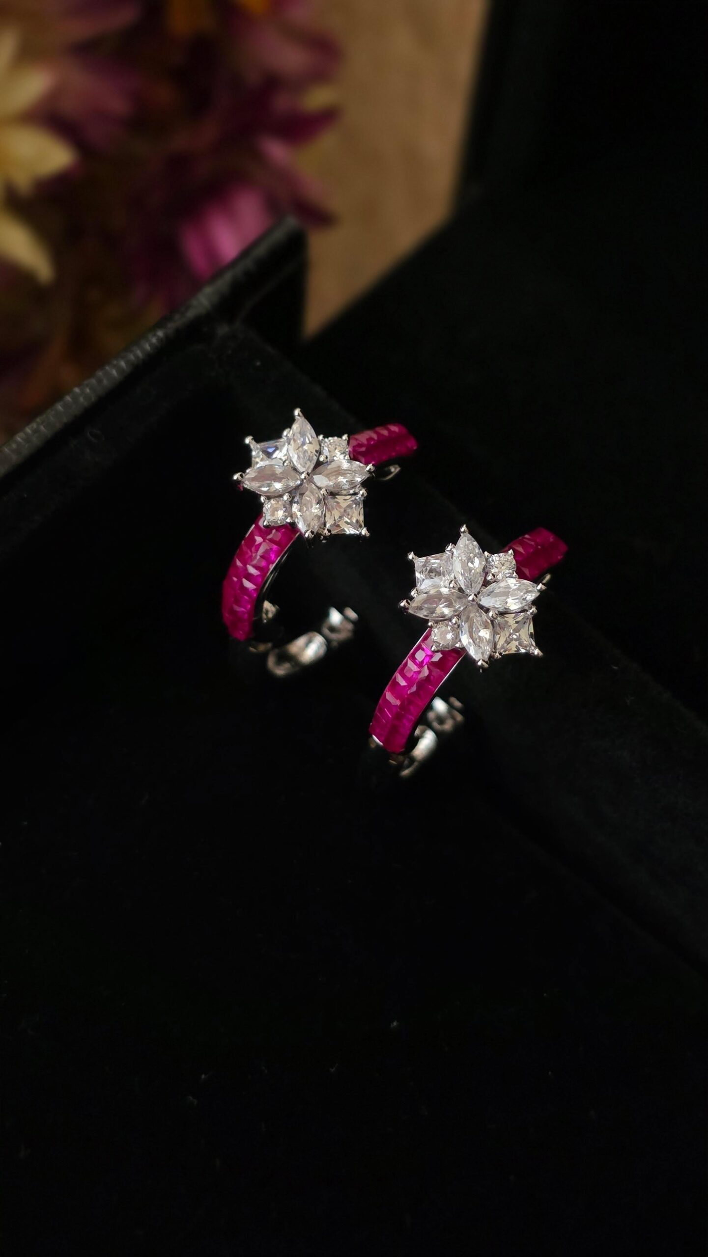 Sadie earrings Thumbnail