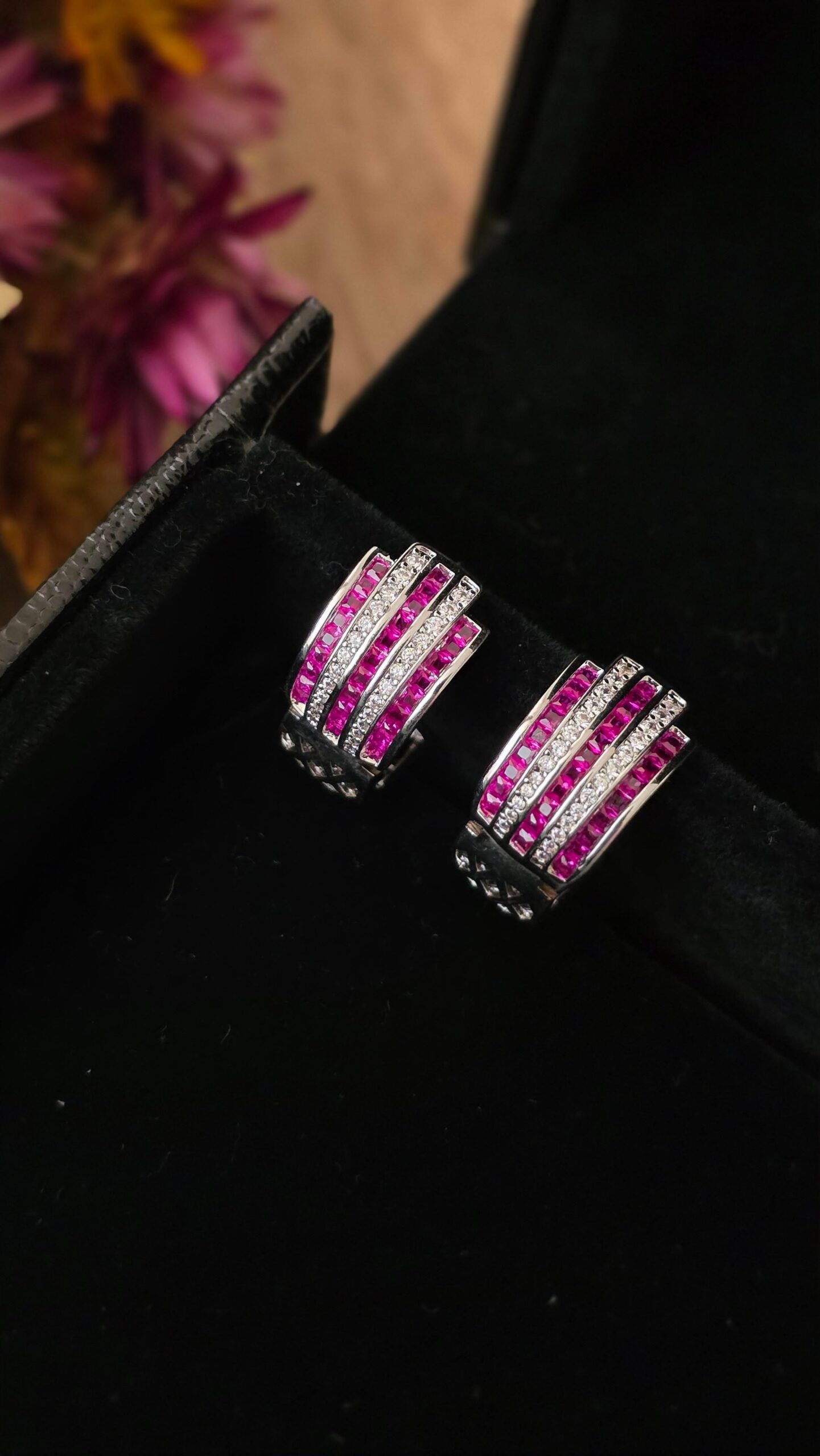 Vita earrings Thumbnail