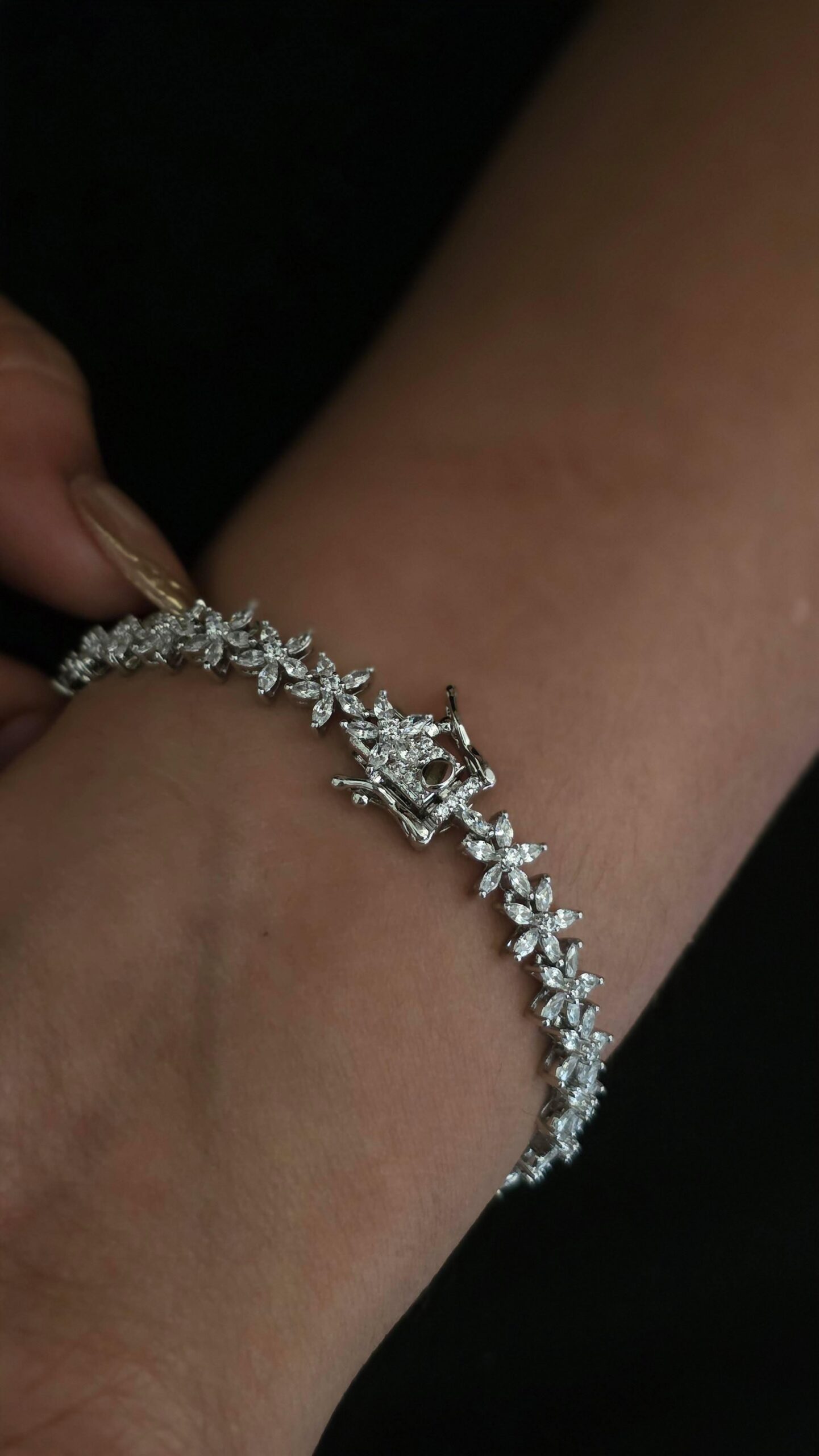 Lora bracelet Thumbnail