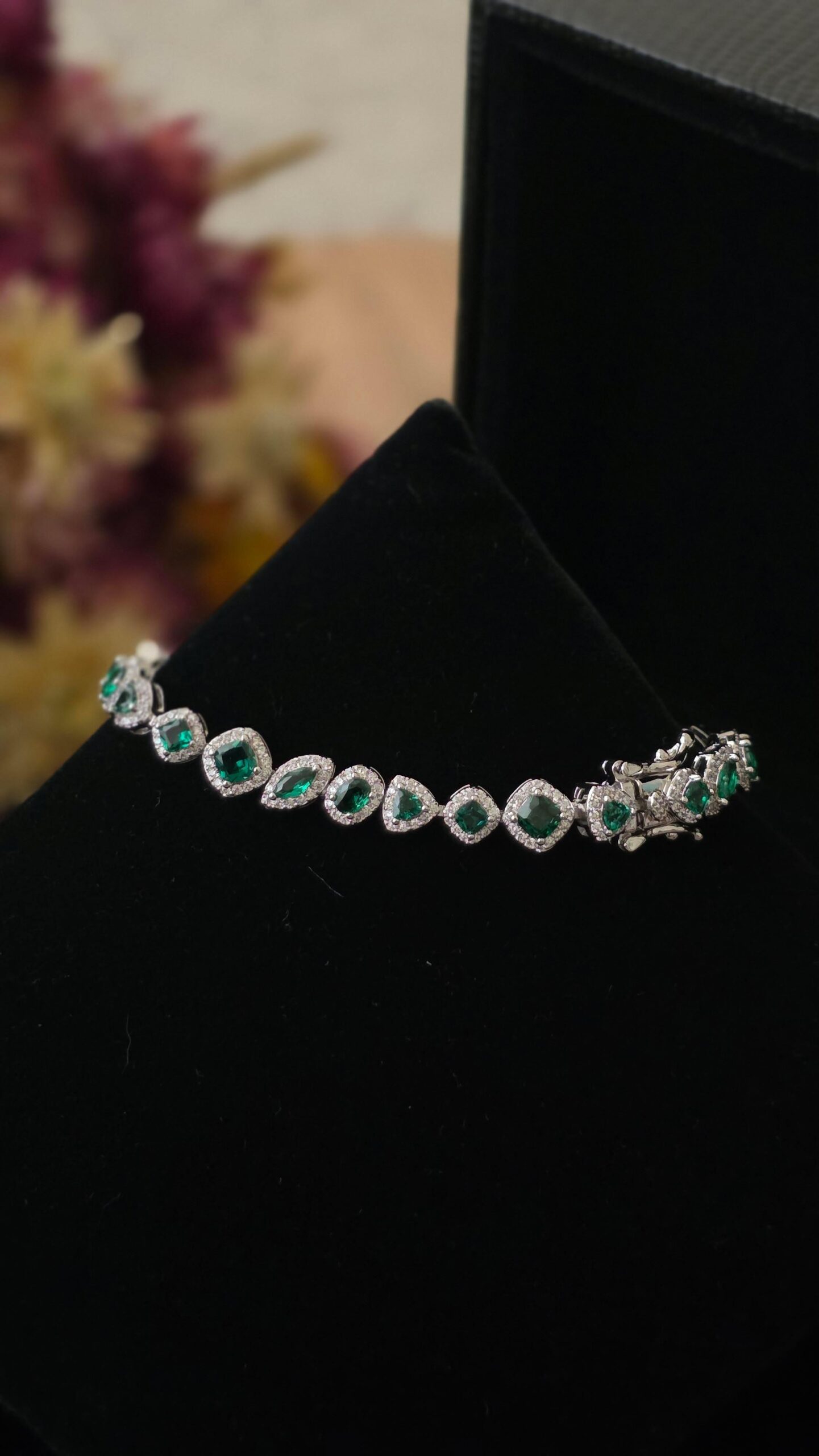 Aviva bracelet Thumbnail