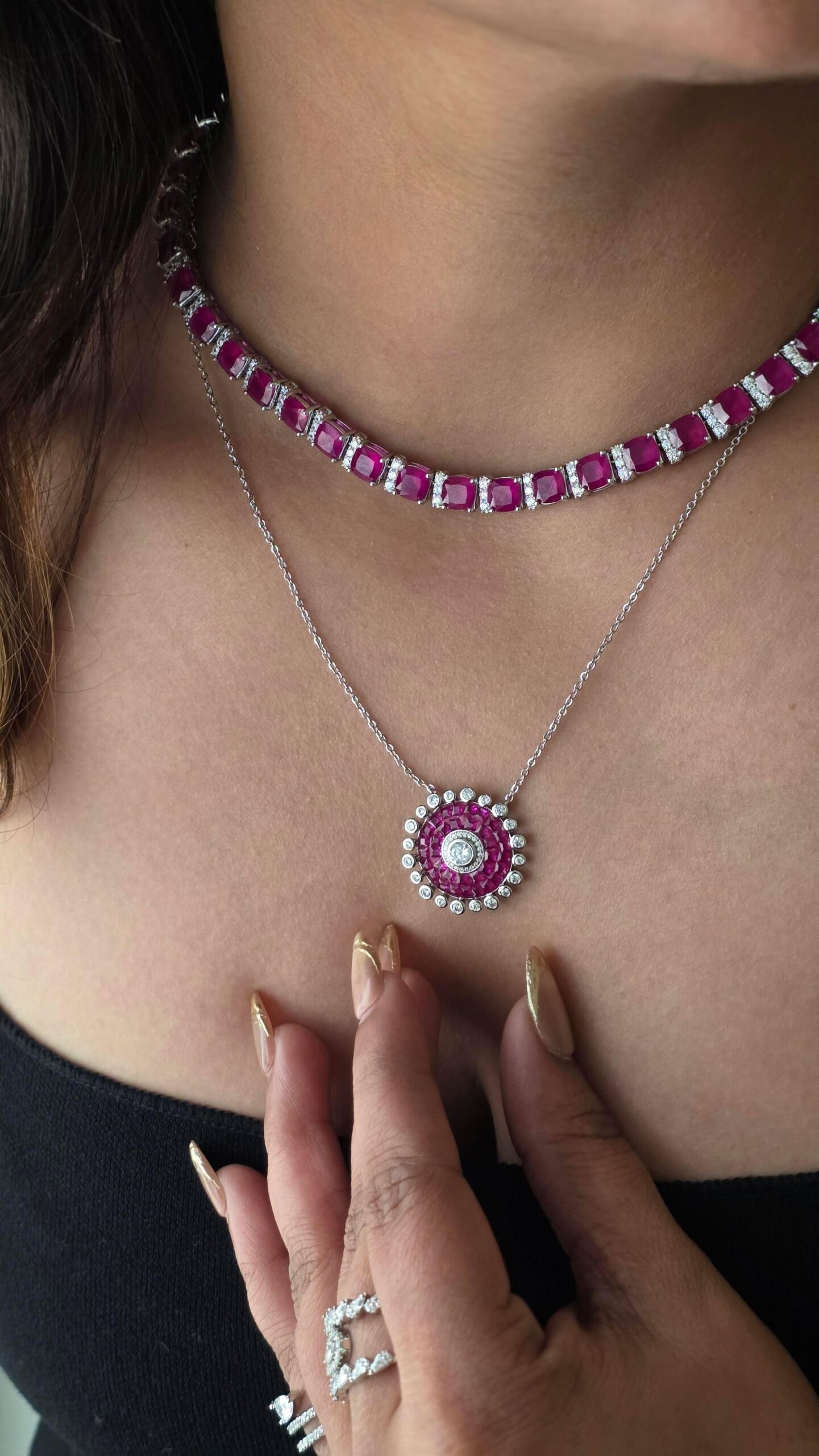 Mia necklace Thumbnail