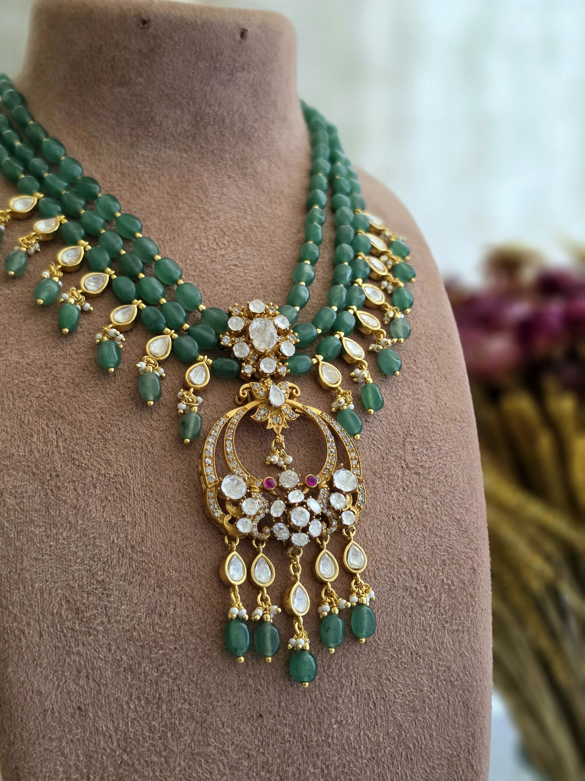 Dityaa Statement Necklace Thumbnail