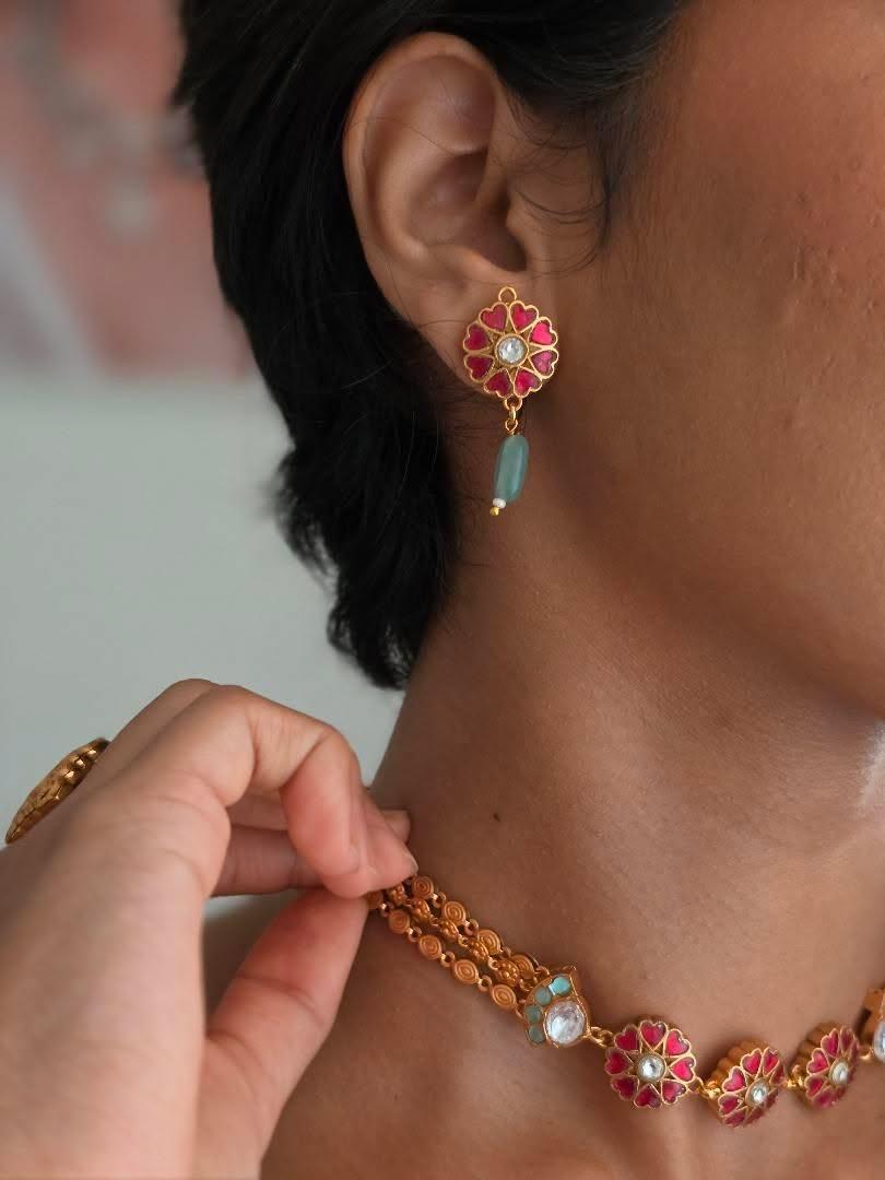 Phool Handcrafted Delicate Choker Thumbnail