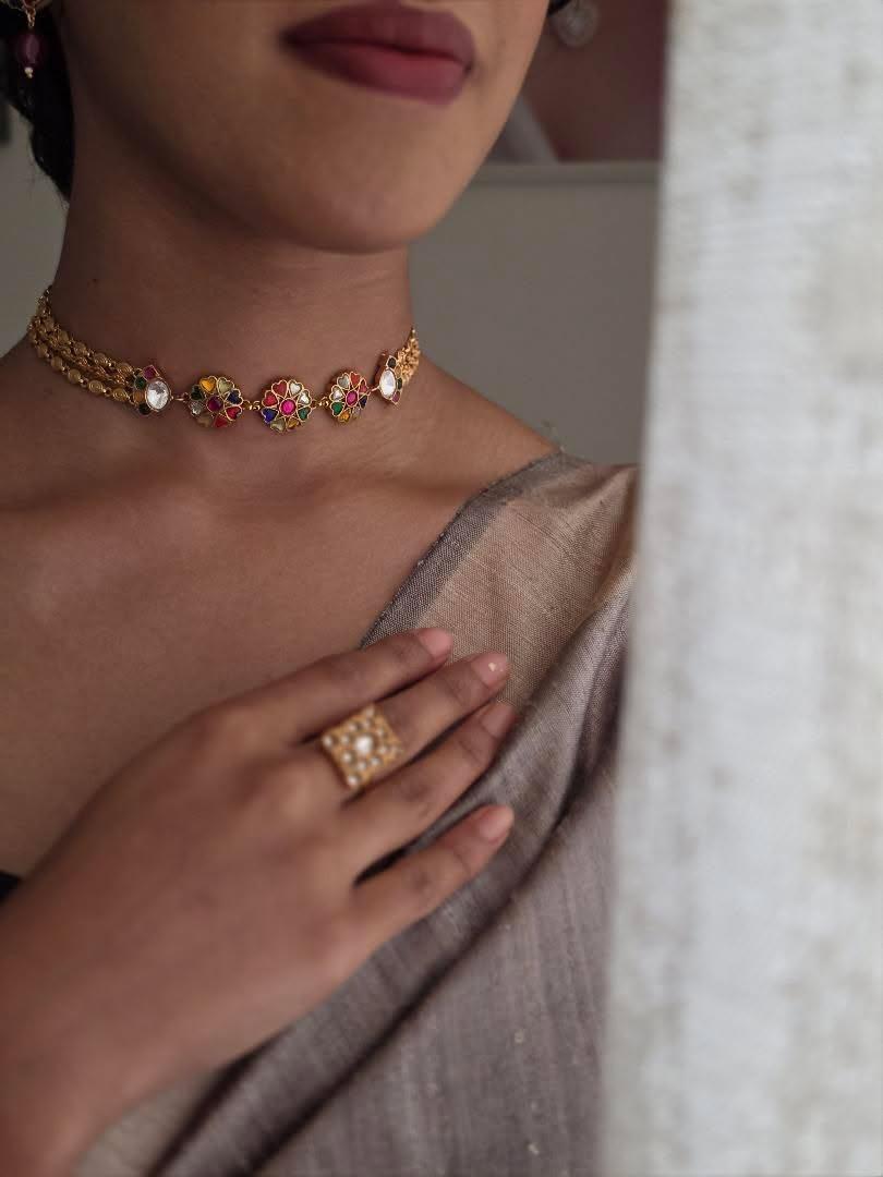Phool Handcrafted Delicate Choker Thumbnail