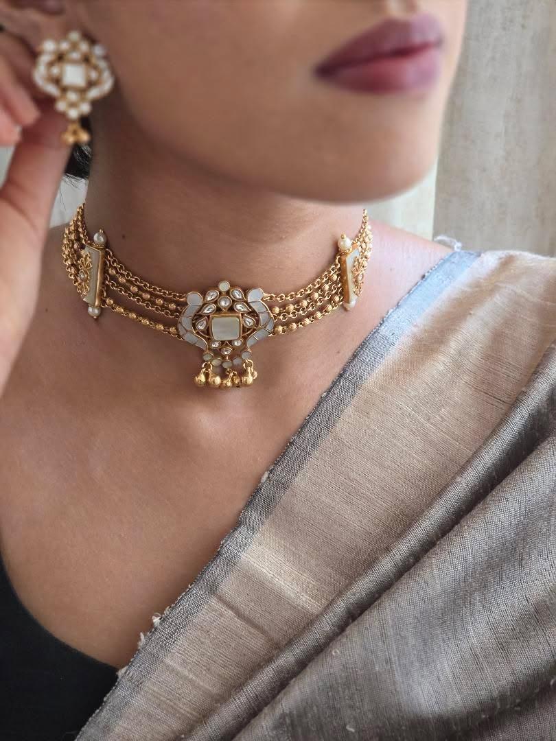 Pratibha handcrafted choker Thumbnail