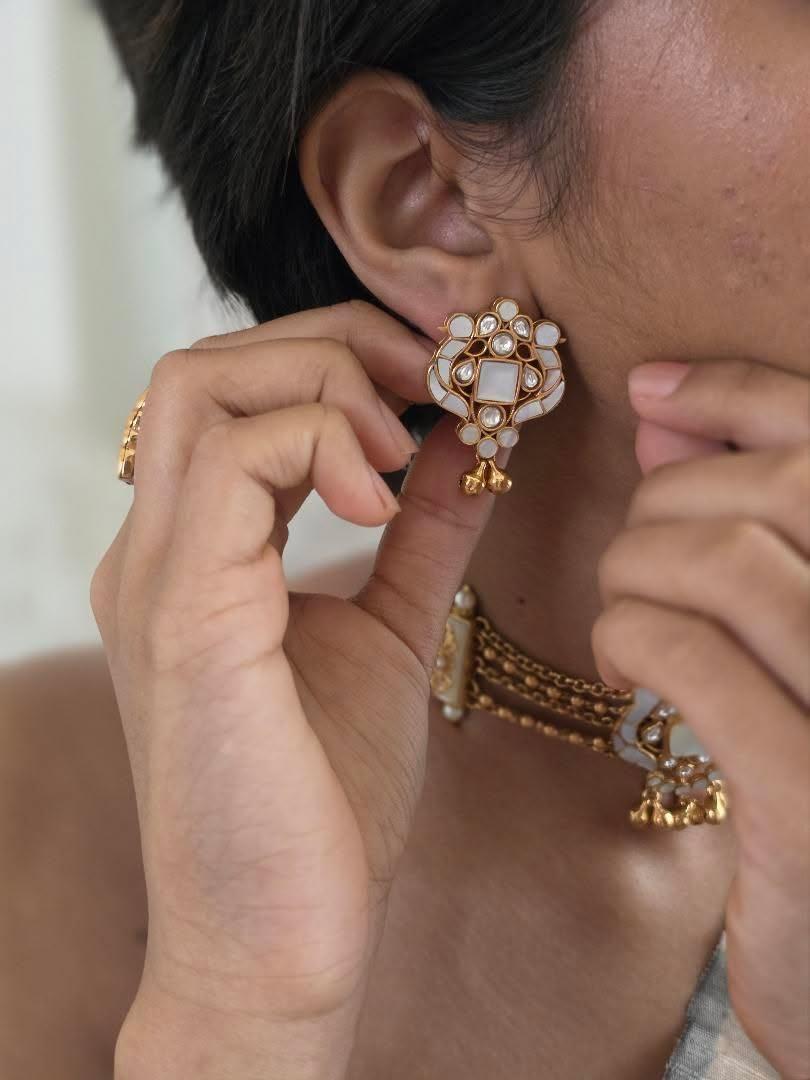 Pratibha handcrafted choker Thumbnail