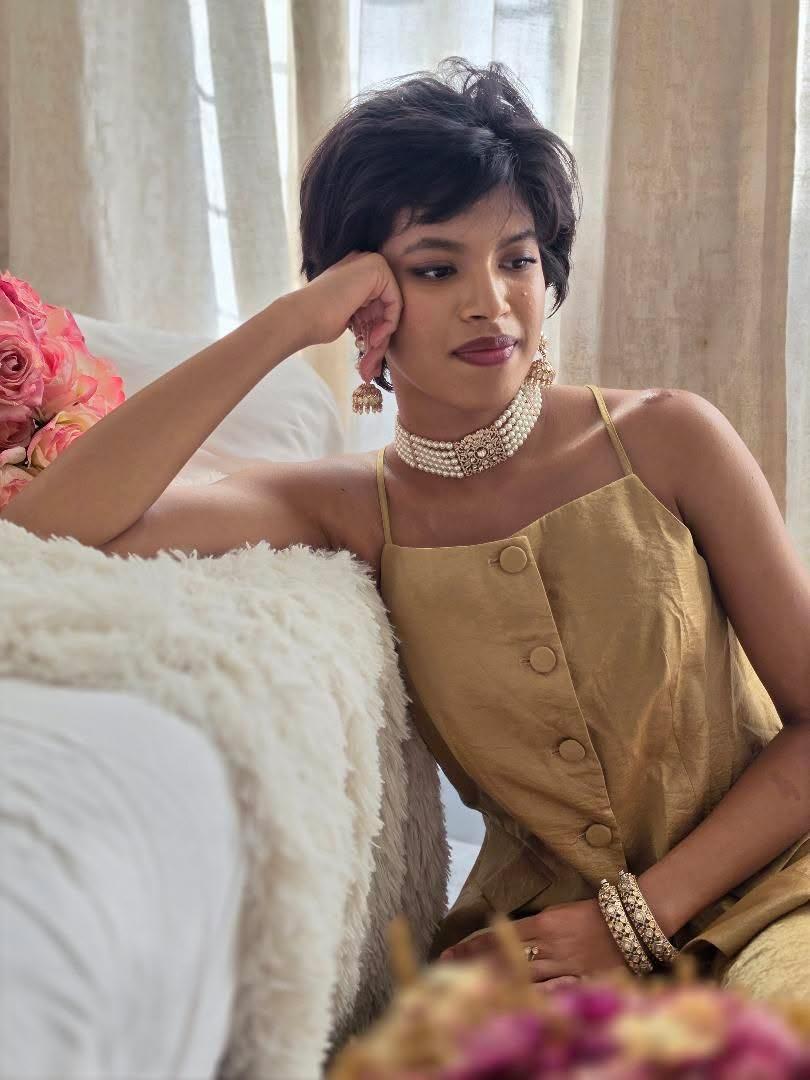 Shriya pearl and polki choker Thumbnail