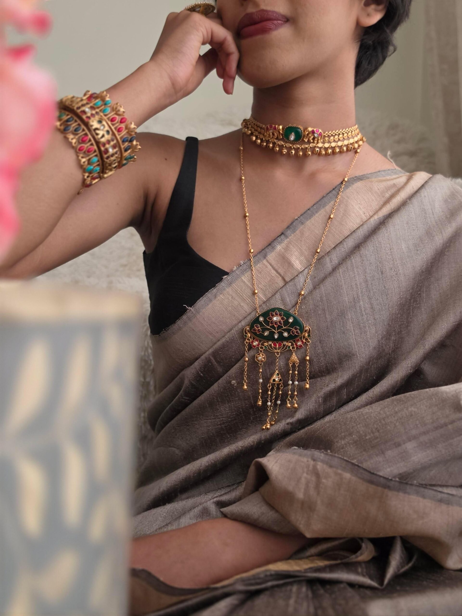 Saachi handcrafted delicate long necklace Thumbnail