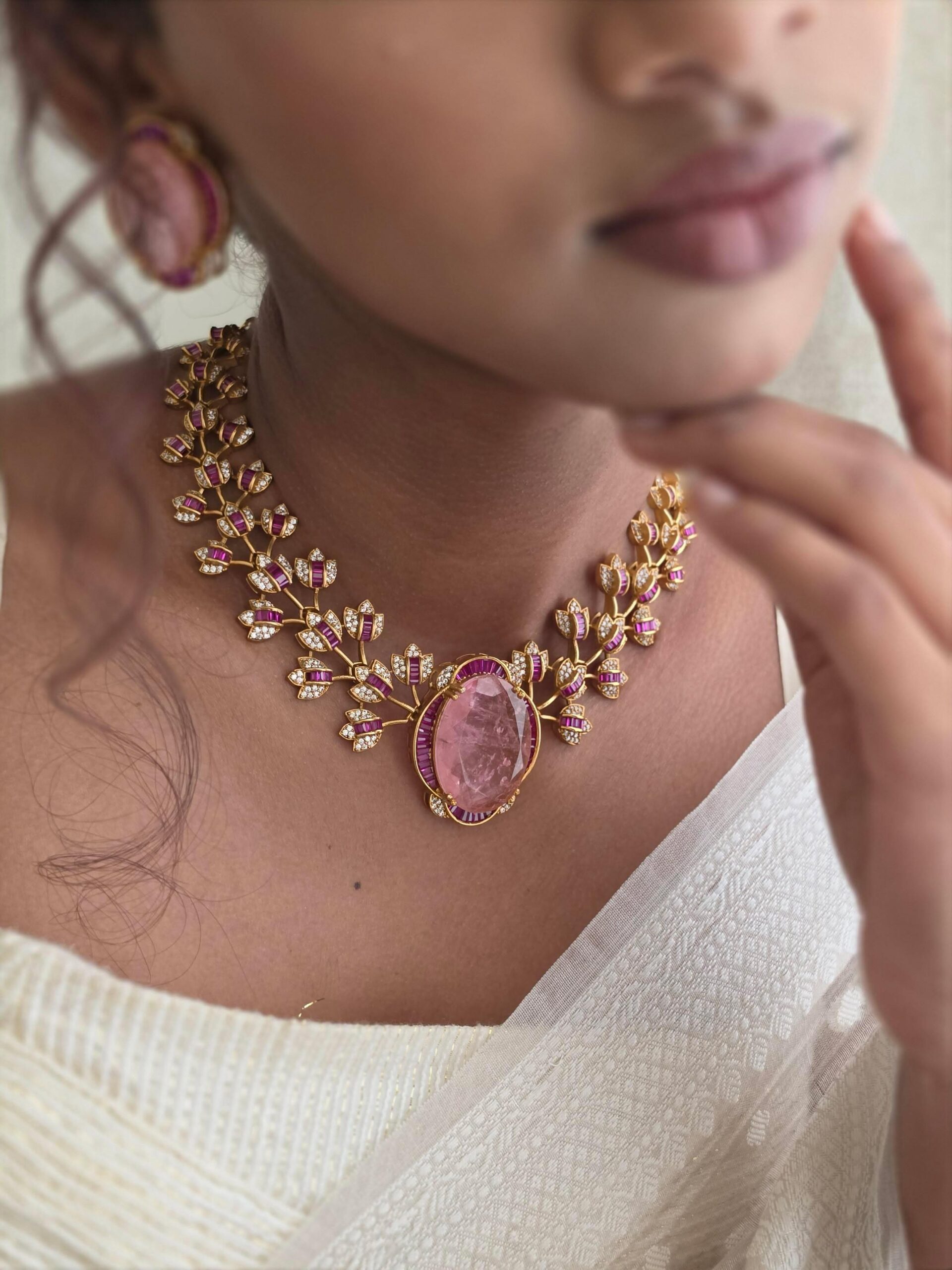 Rossie semi precious quartz necklace Thumbnail