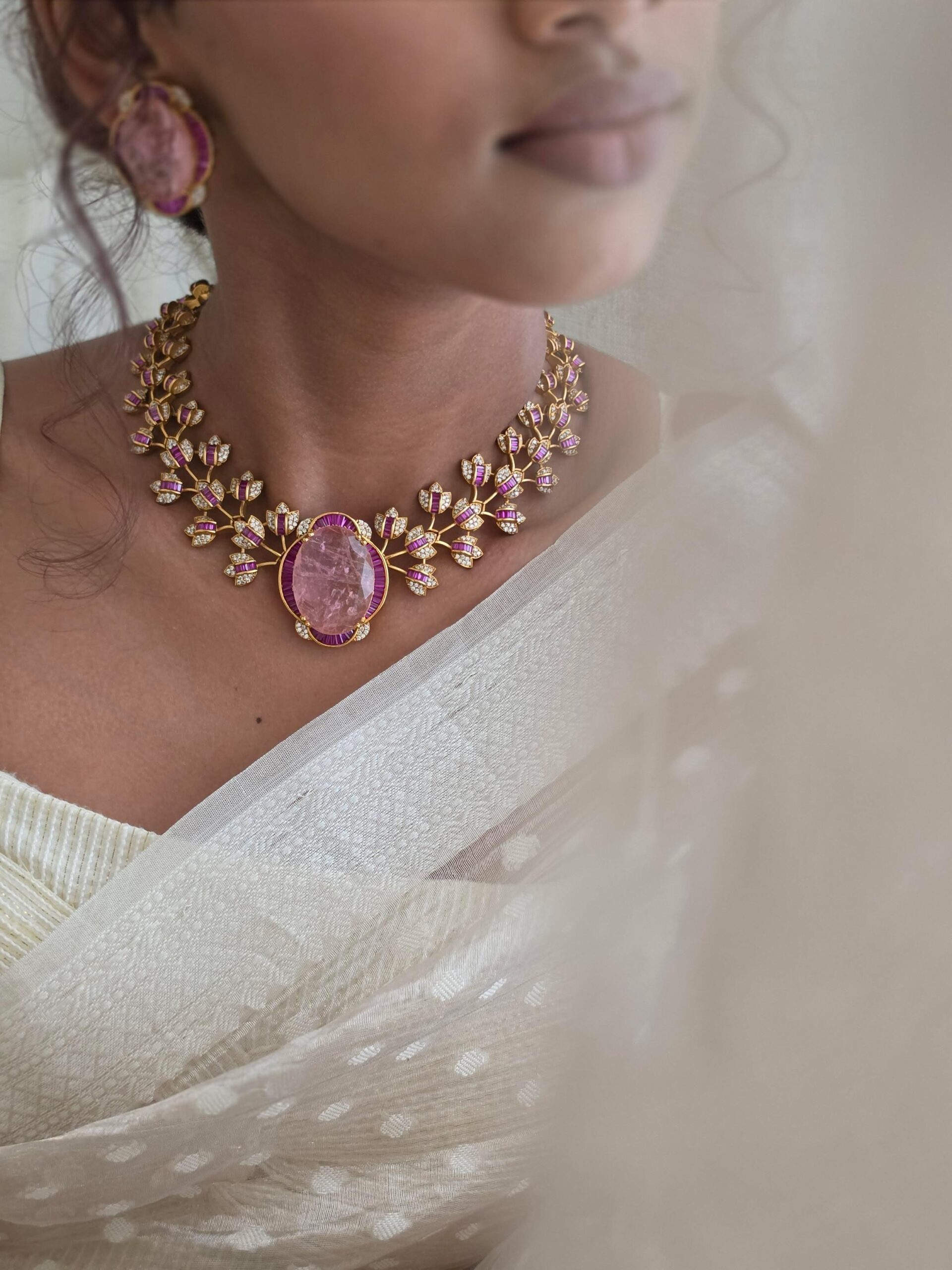 Rossie semi precious quartz necklace Thumbnail
