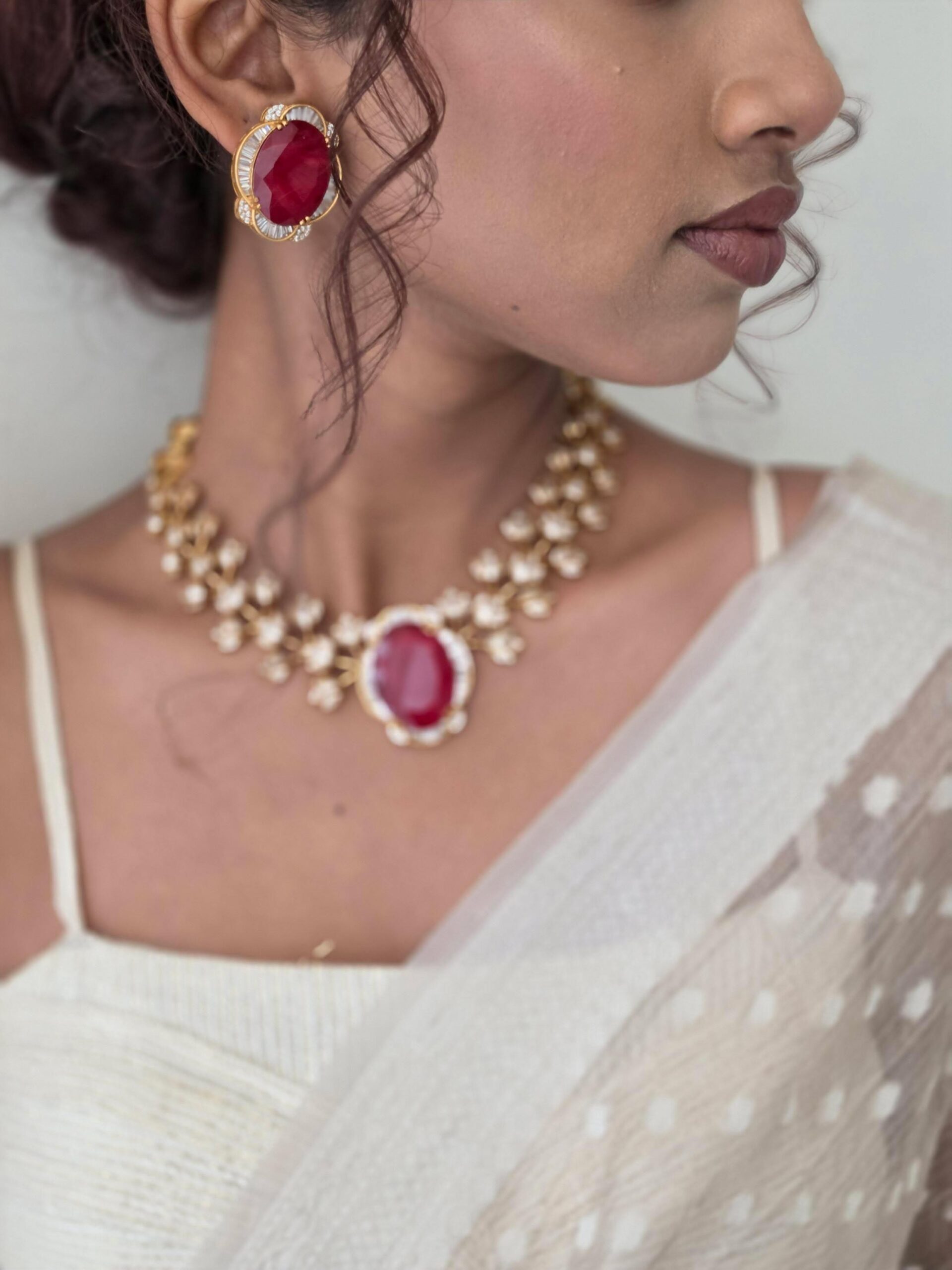 Rossie semi precious quartz necklace Thumbnail