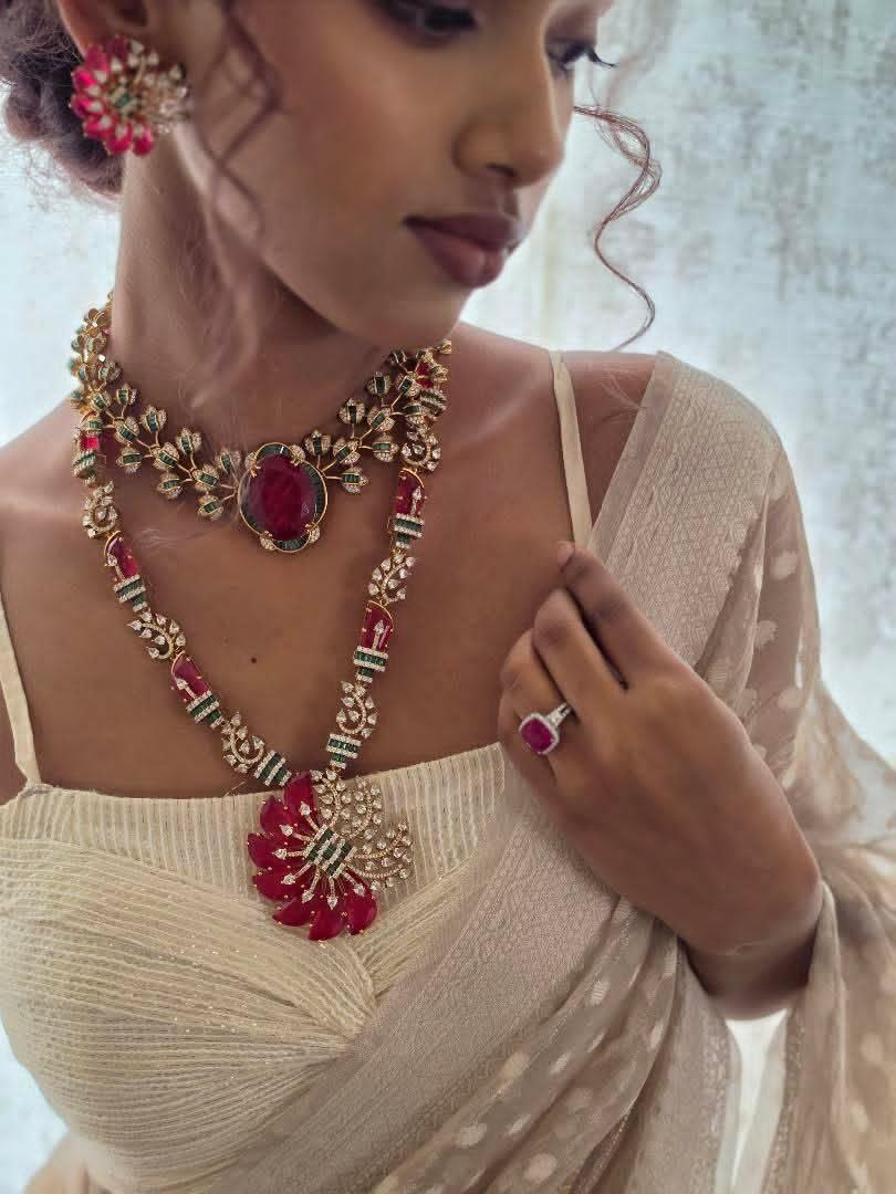 Flora semi precious quartz long necklace Thumbnail