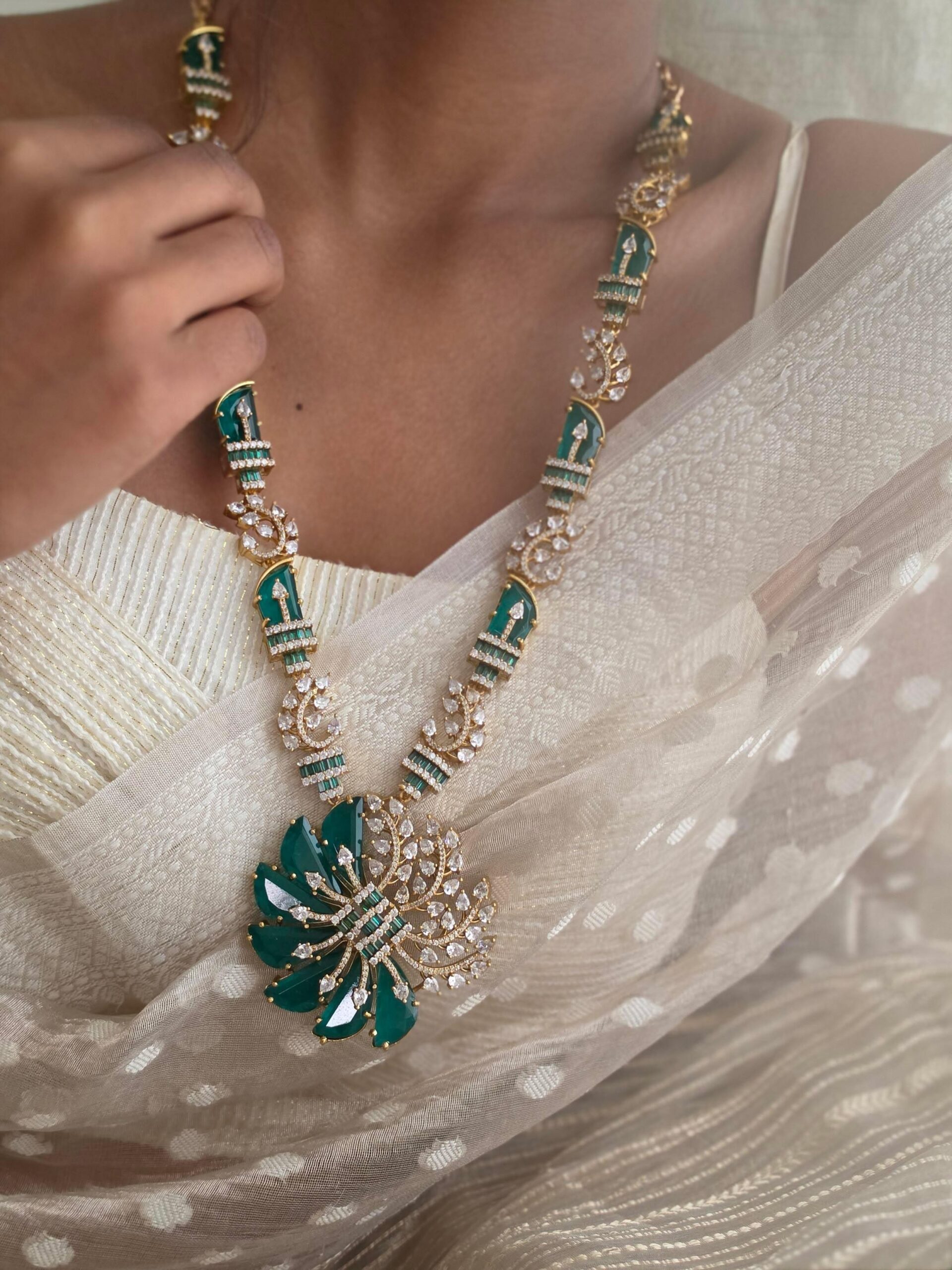 Flora semi precious quartz necklace Thumbnail