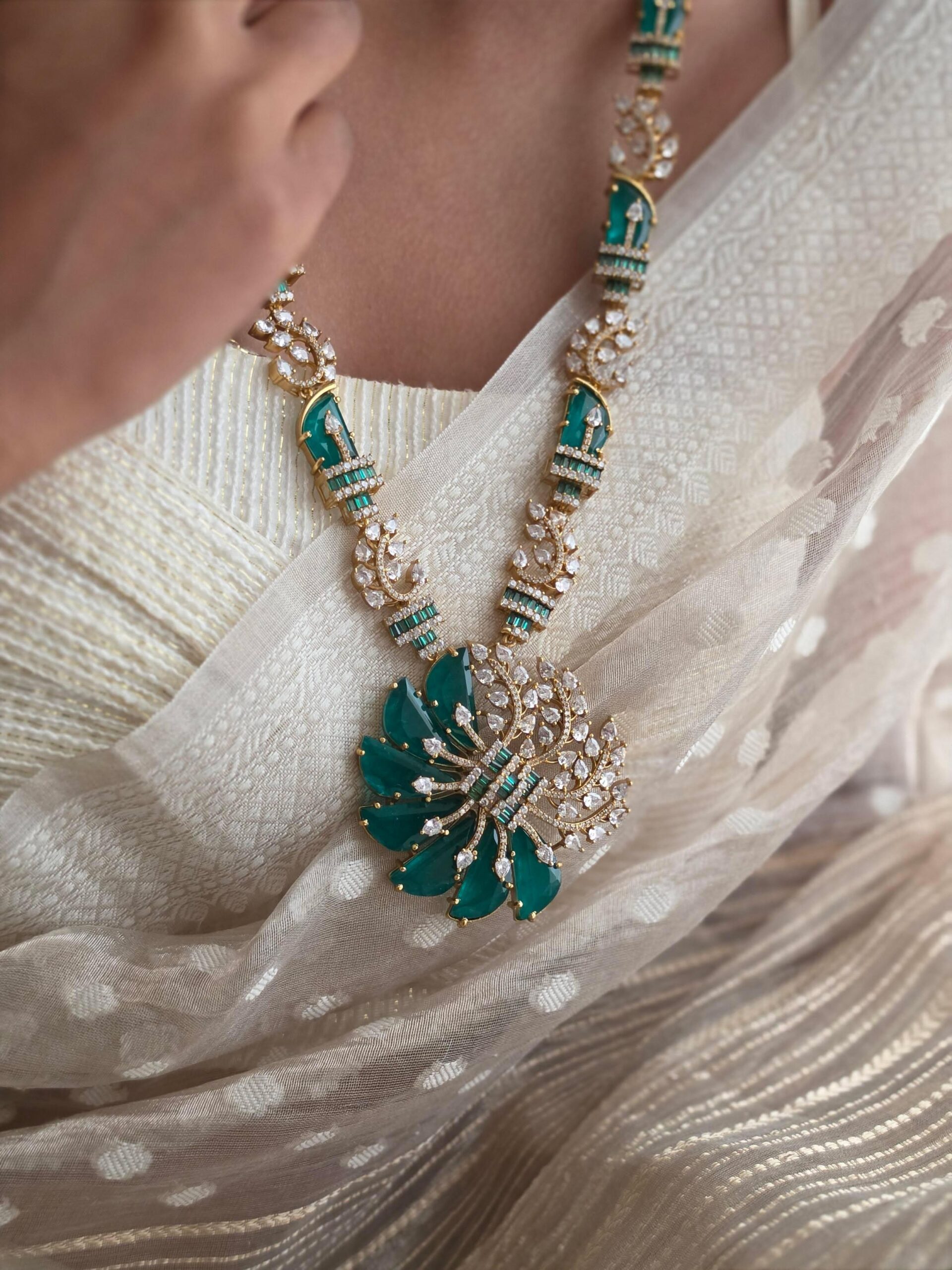 Flora semi precious quartz necklace Thumbnail