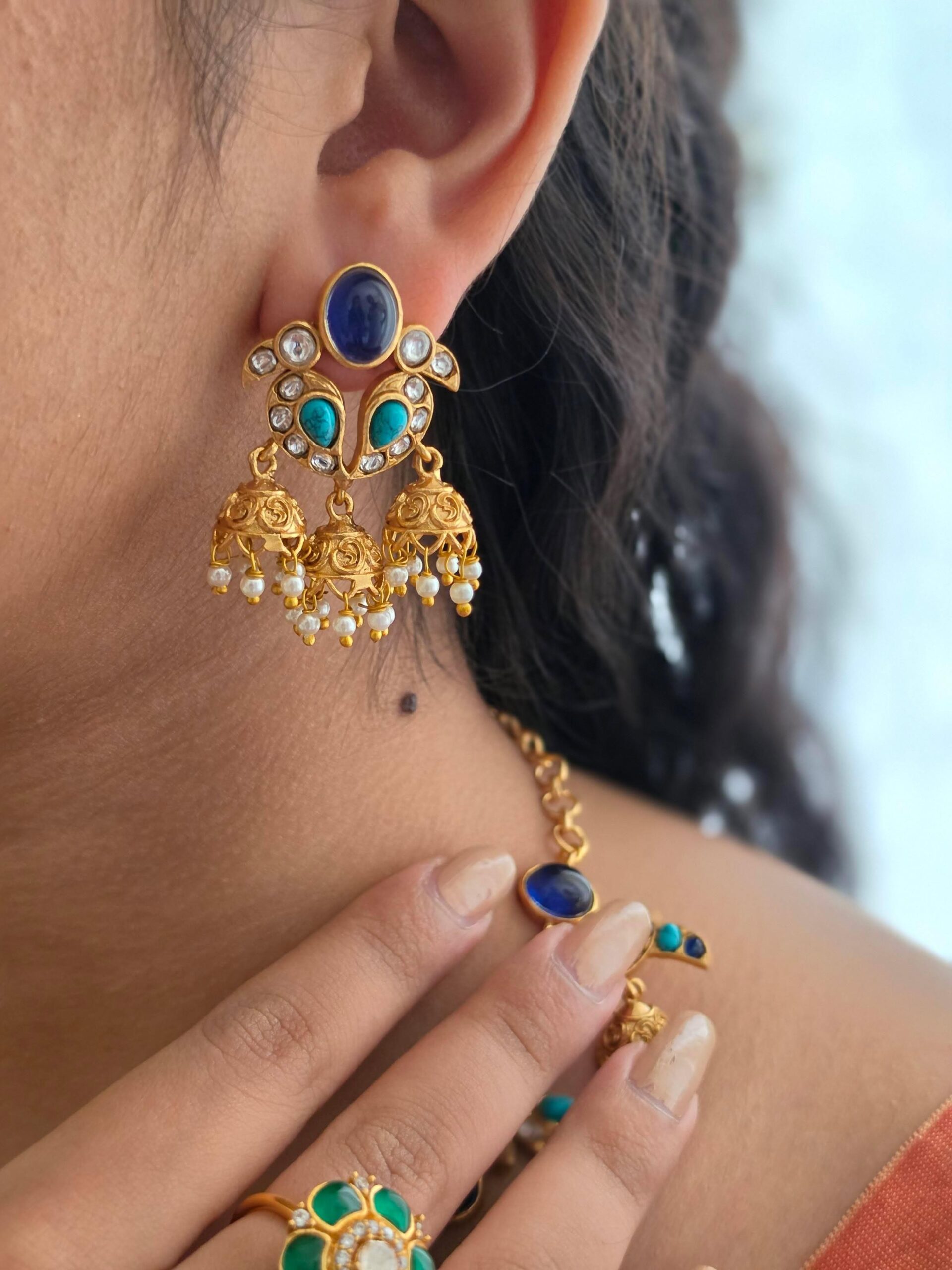 Vaishnavi quartz and polki necklace Thumbnail