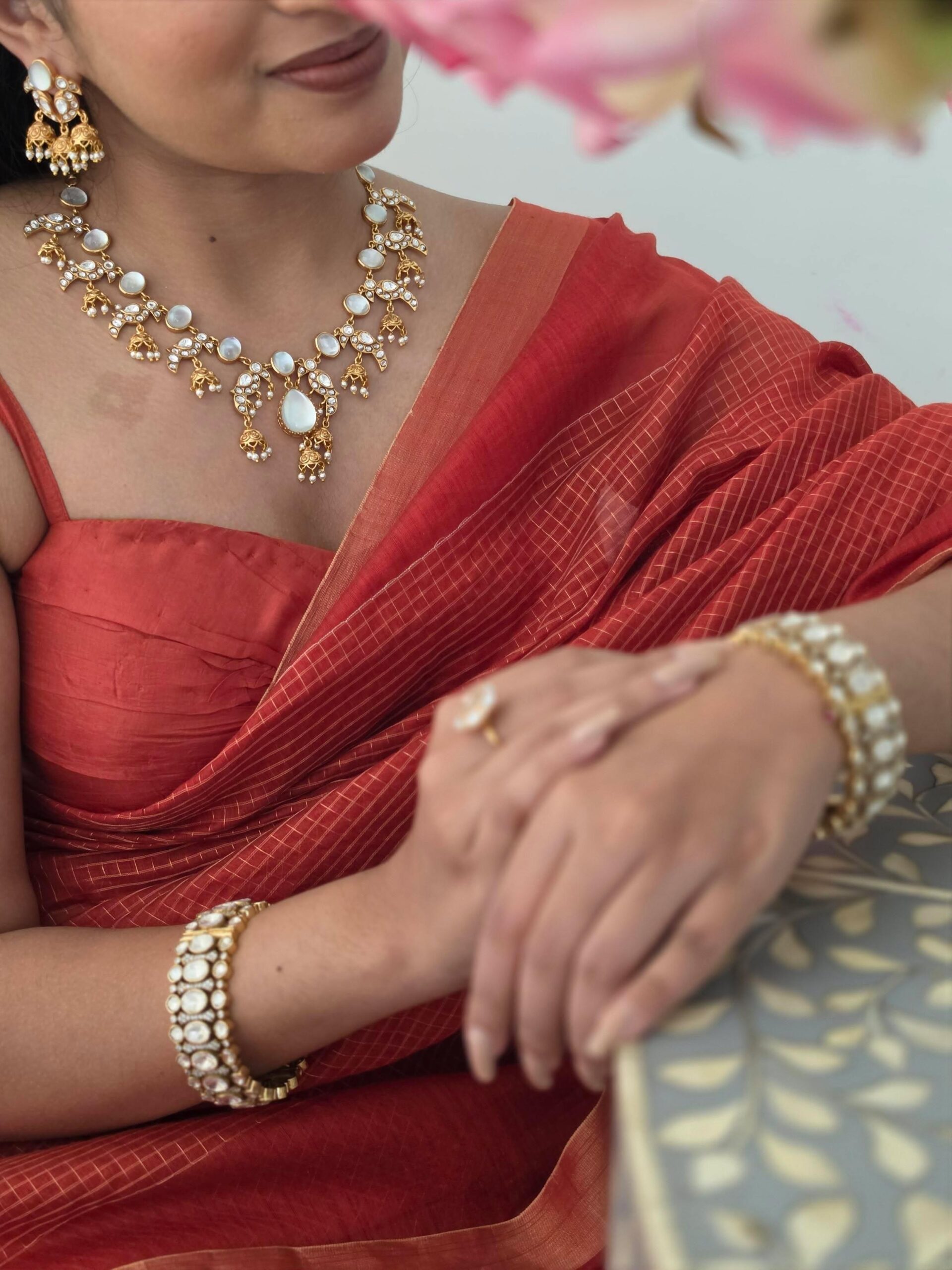 Vaishnavi quartz polki necklace Thumbnail