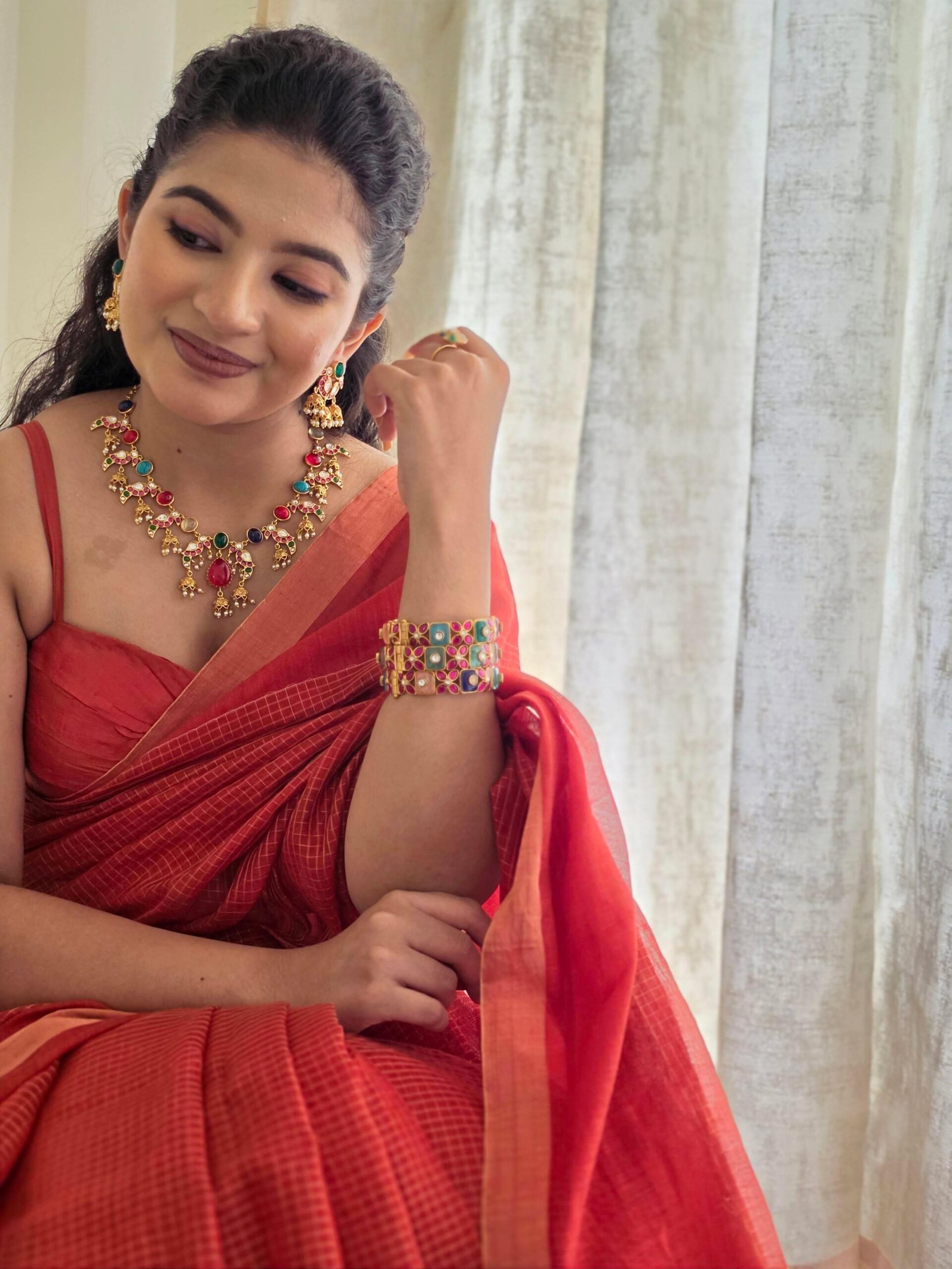 Vaishnavi quartz polki necklace Thumbnail