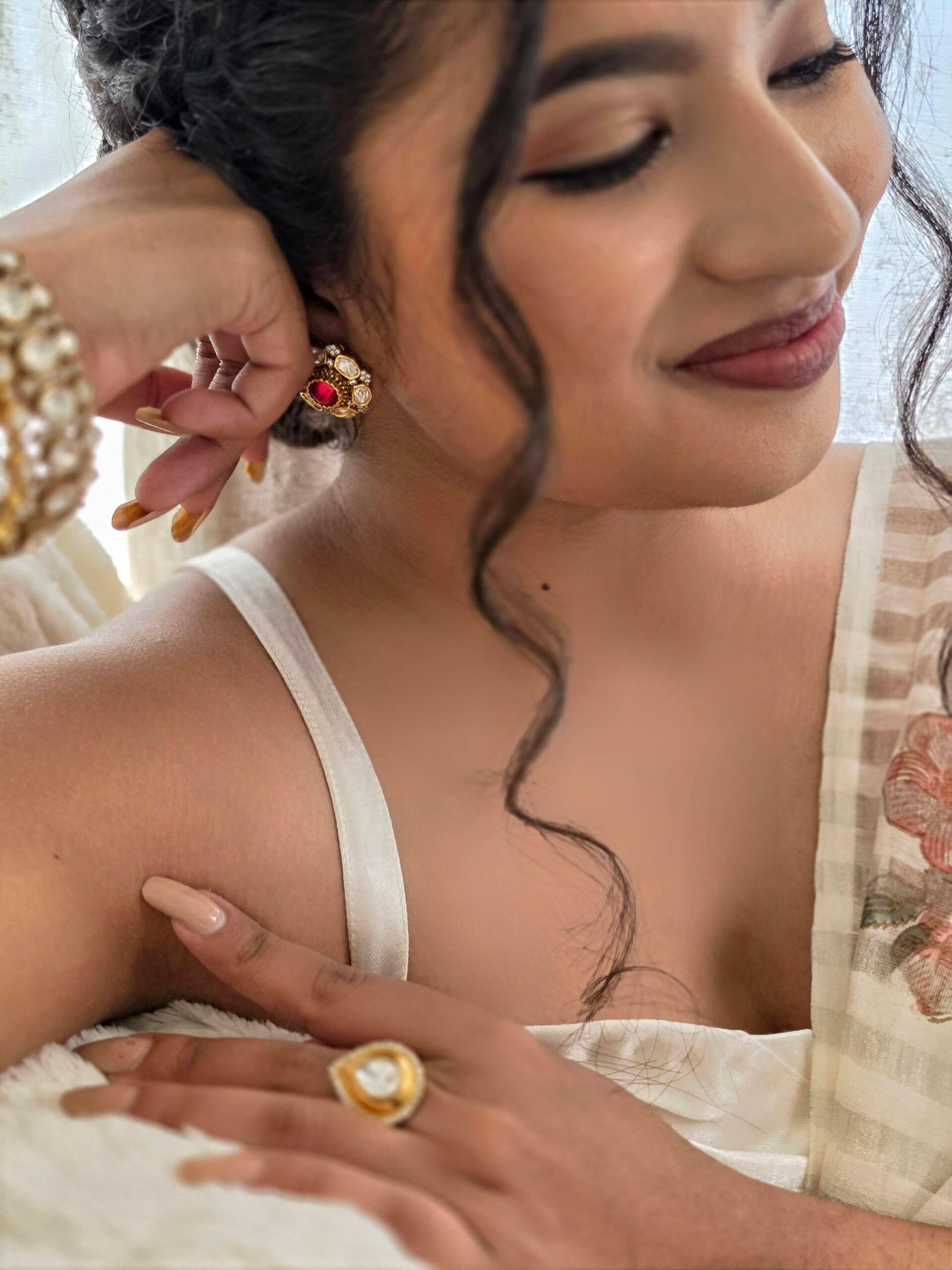 Nita polki studs Thumbnail