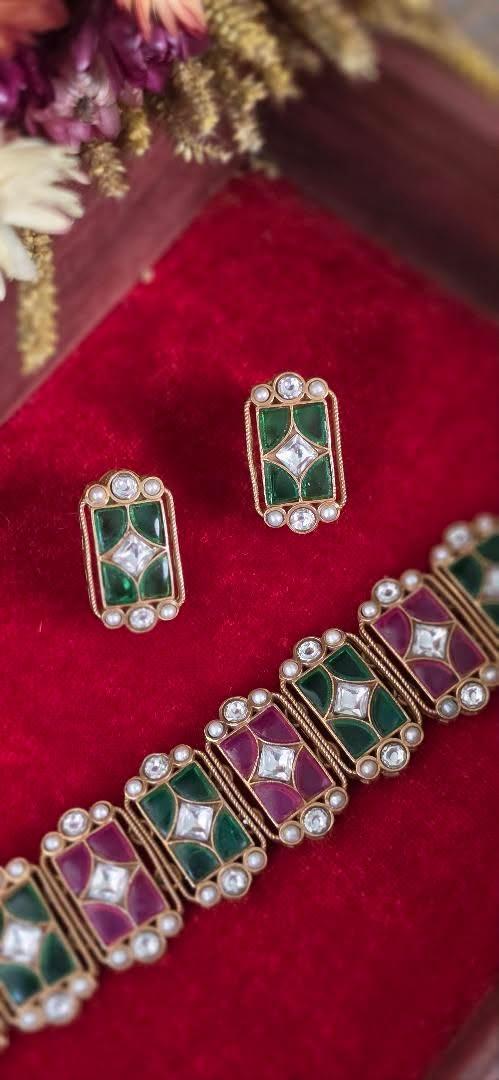 Meher handcrafted choker Thumbnail
