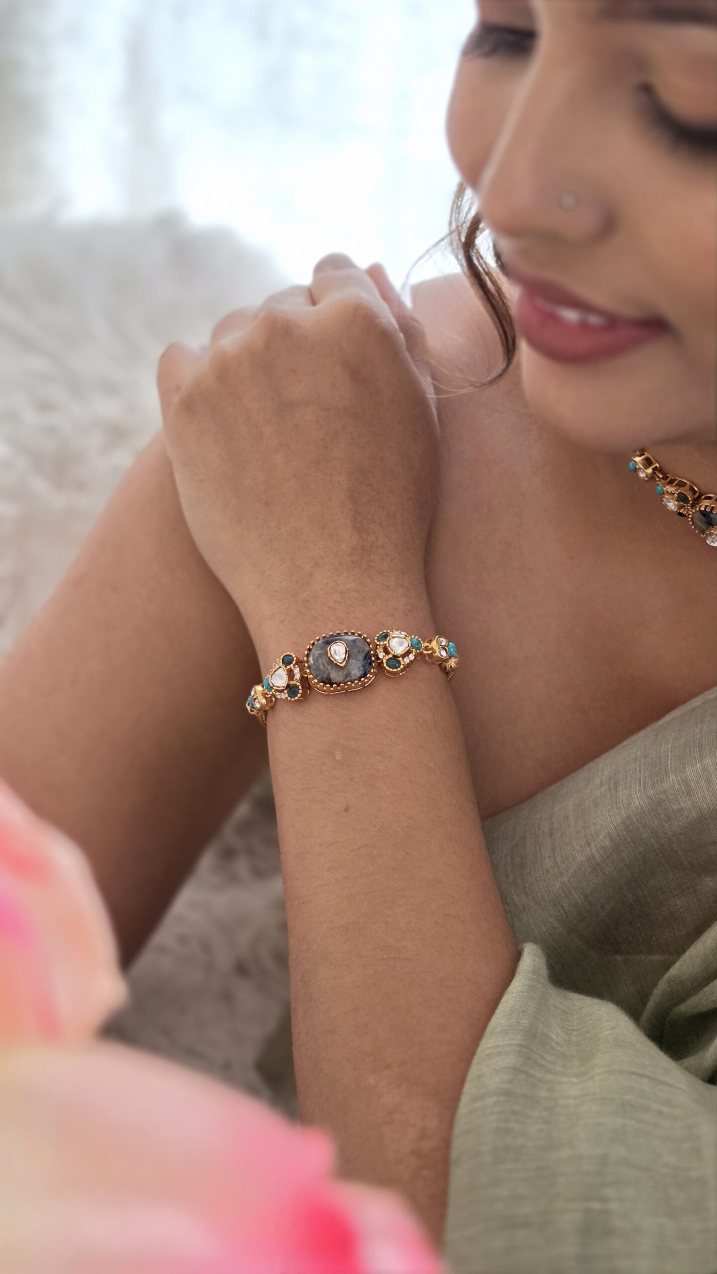 Ellie statement choker and bracelete Thumbnail