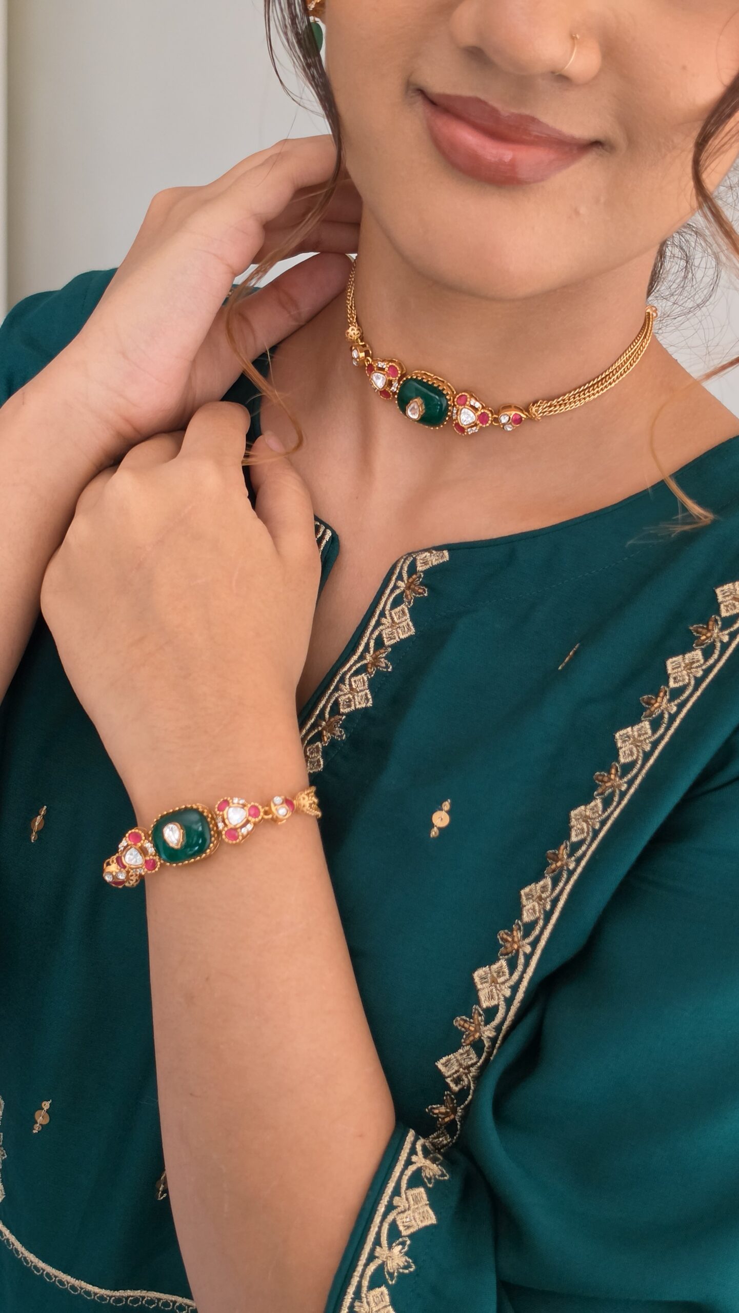 Ellie statement choker and bracelete Thumbnail