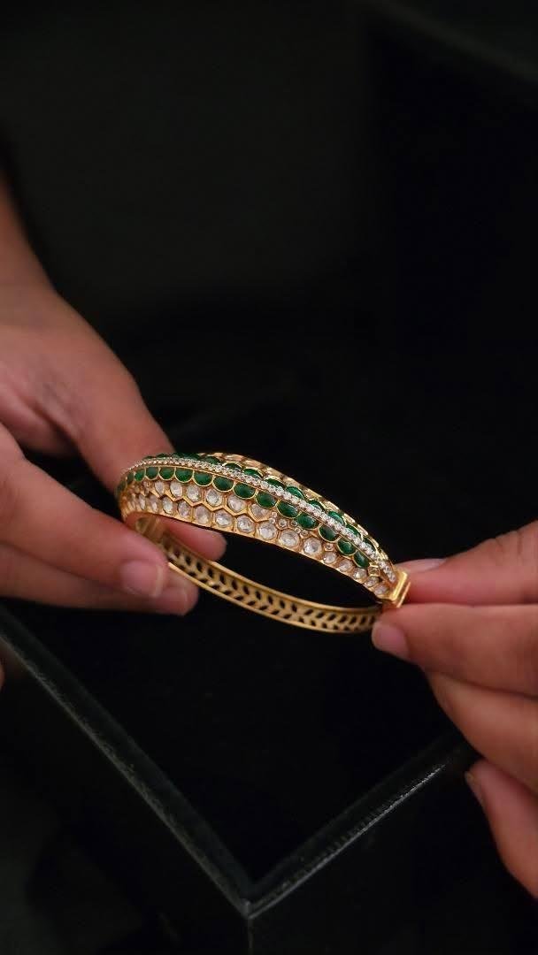 Mehak openable kada Thumbnail