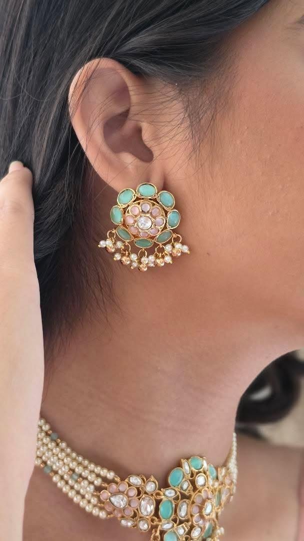 Aadhya polki and pearl choker Thumbnail