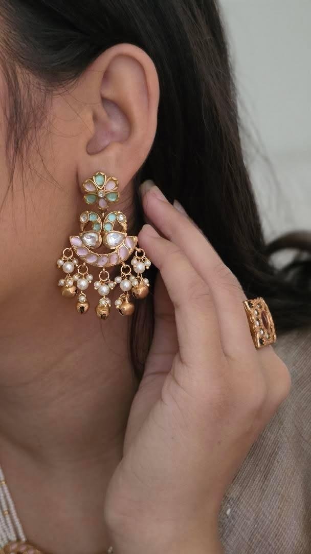 Kiera long pearl necklace Thumbnail
